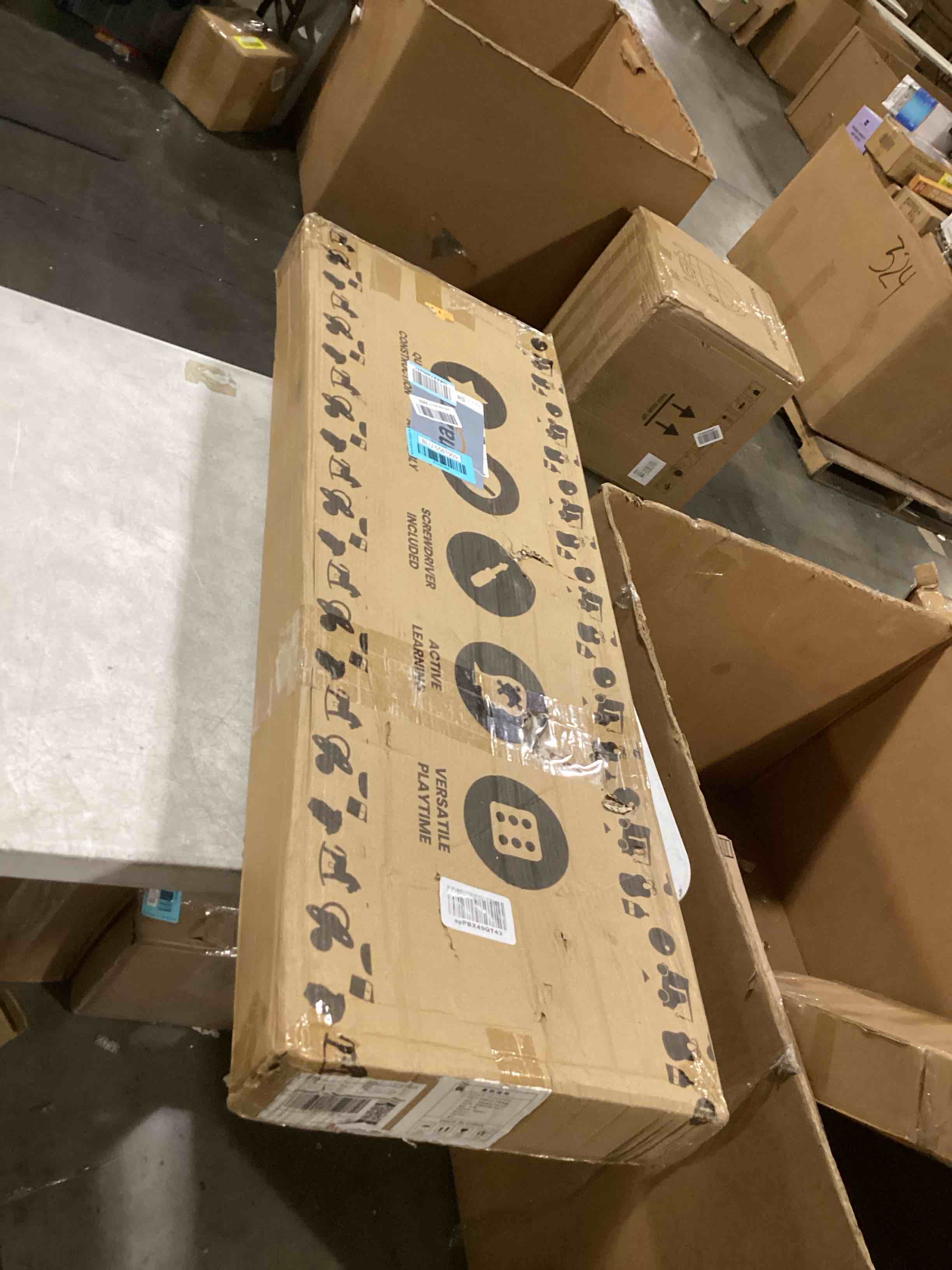 https://s3.amazonaws.com/lotting-images-prod/bidfta/BLU5581909_1728927626368.jpeg