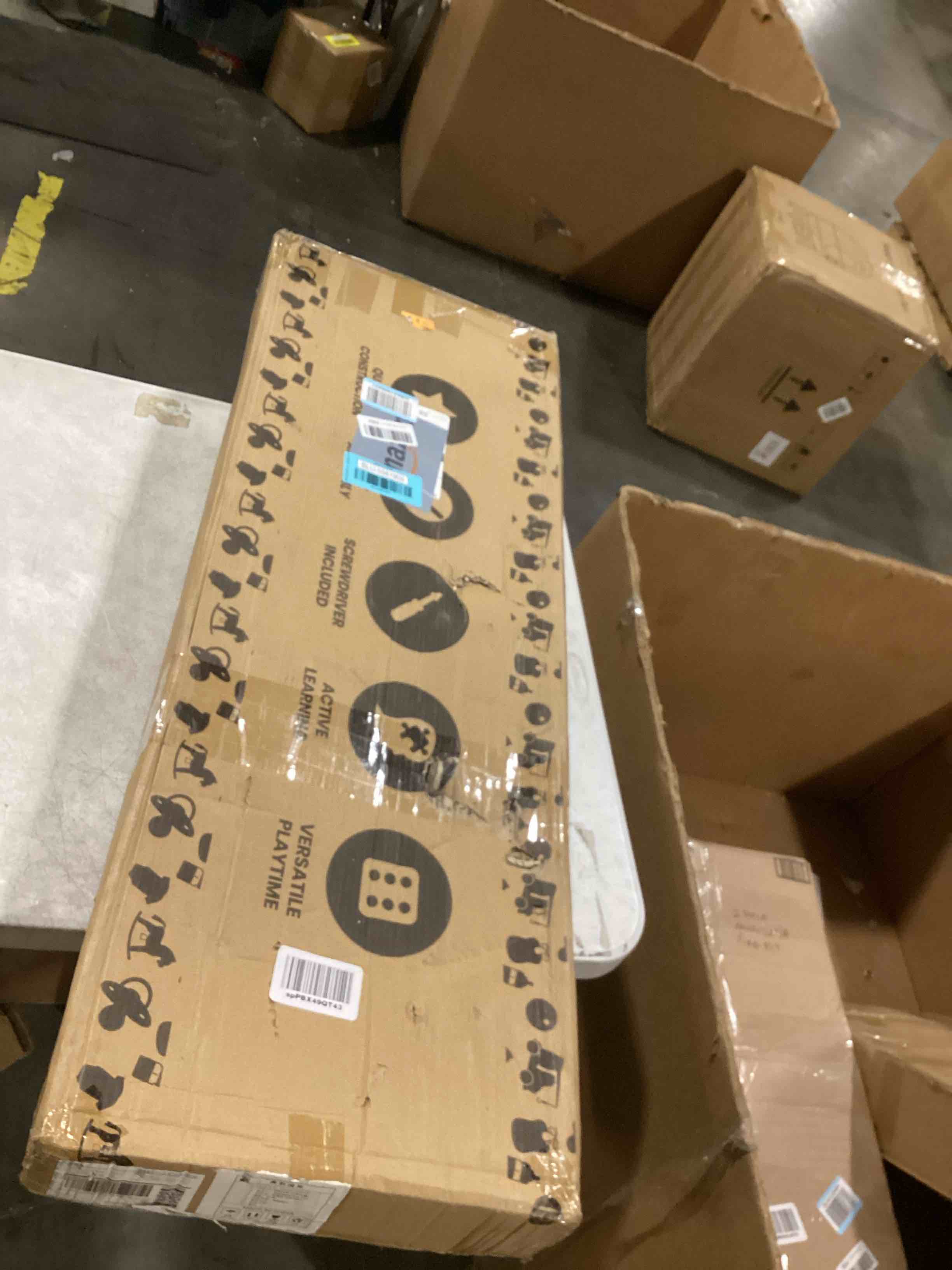 https://s3.amazonaws.com/lotting-images-prod/bidfta/BLU5581909_1728927628550.jpeg