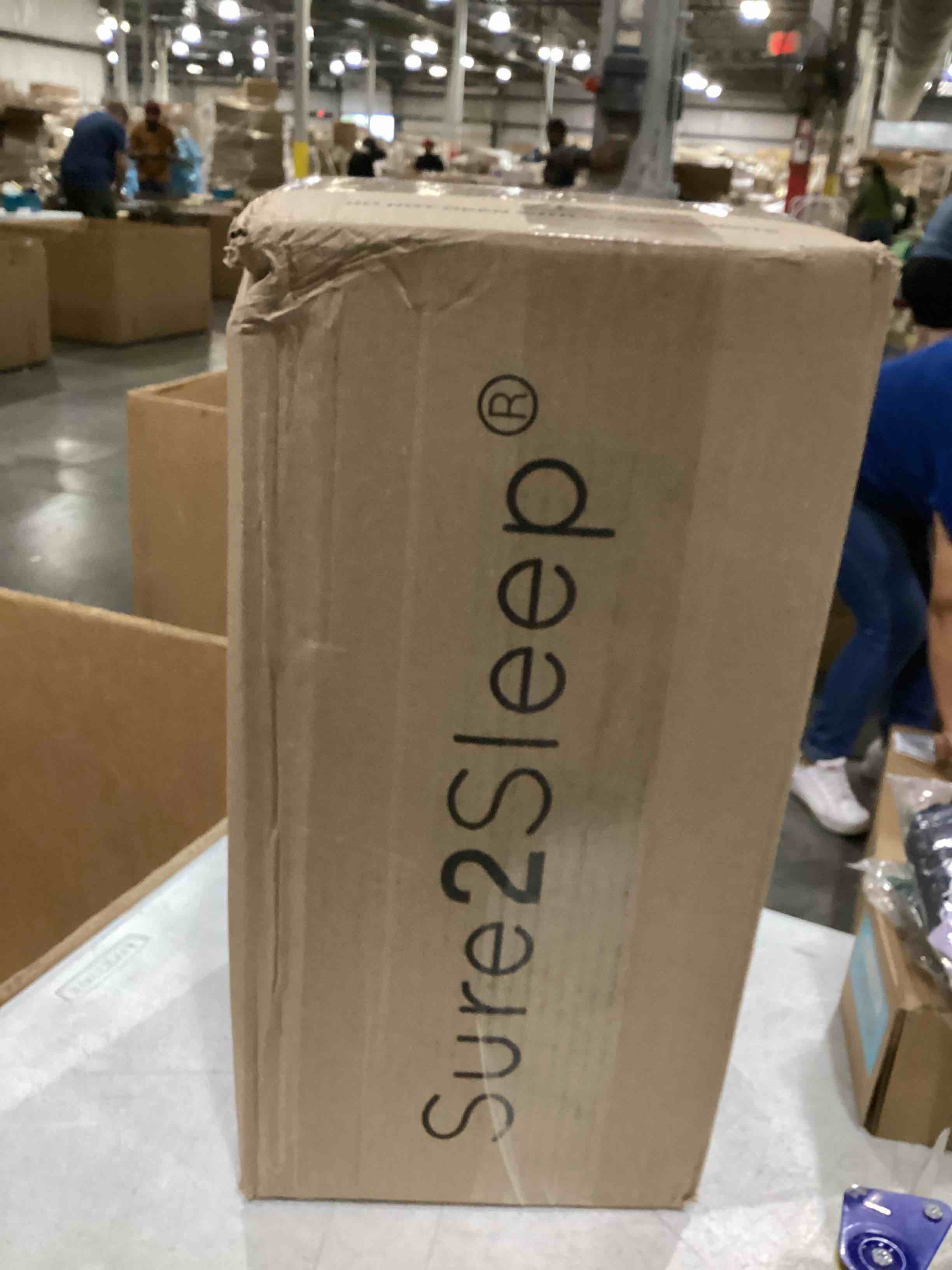 https://s3.amazonaws.com/lotting-images-prod/bidfta/BLU5582385_1727785990230.jpeg