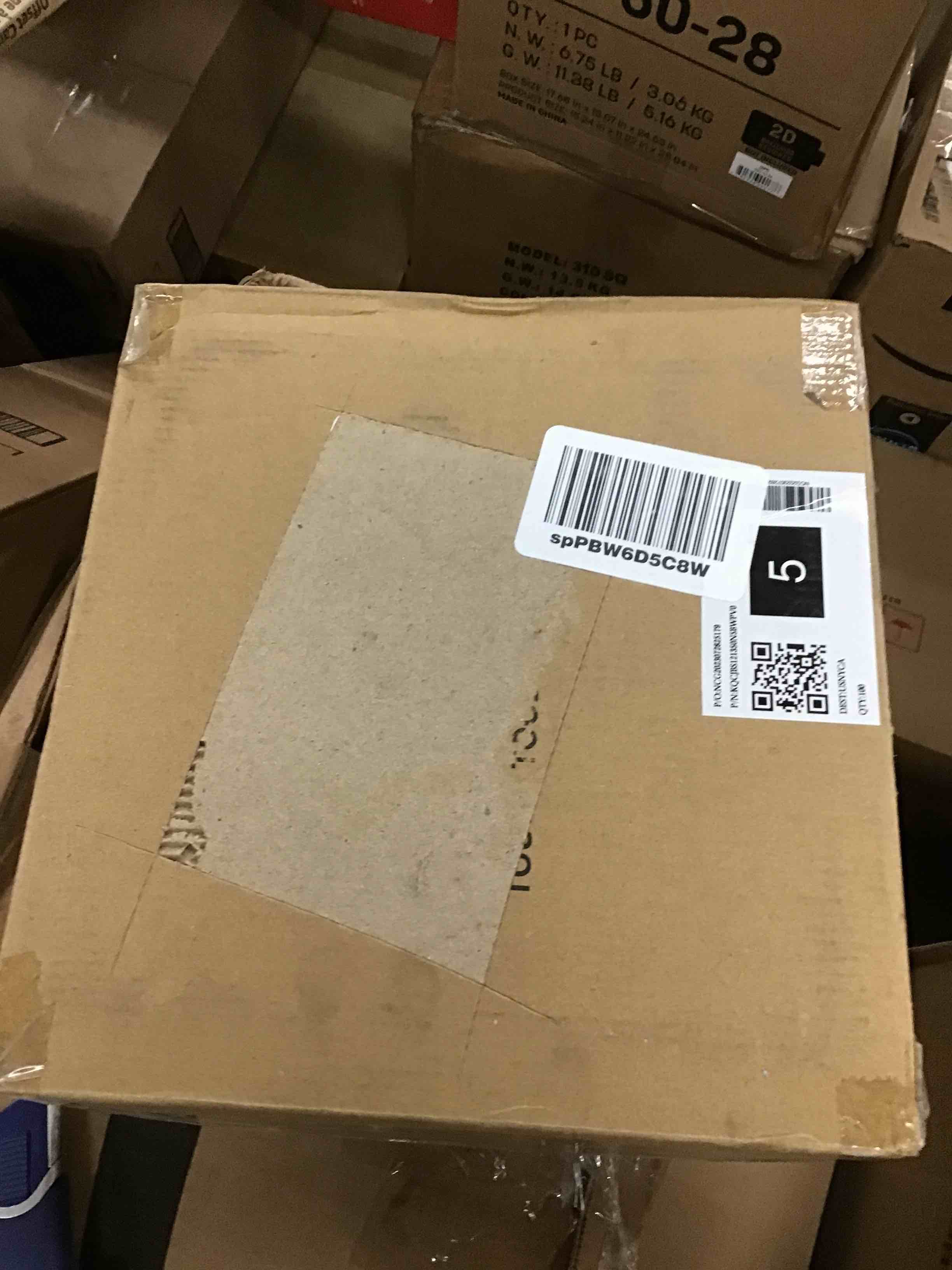 https://s3.amazonaws.com/lotting-images-prod/bidfta/BLU5588692_1707492943555.jpeg