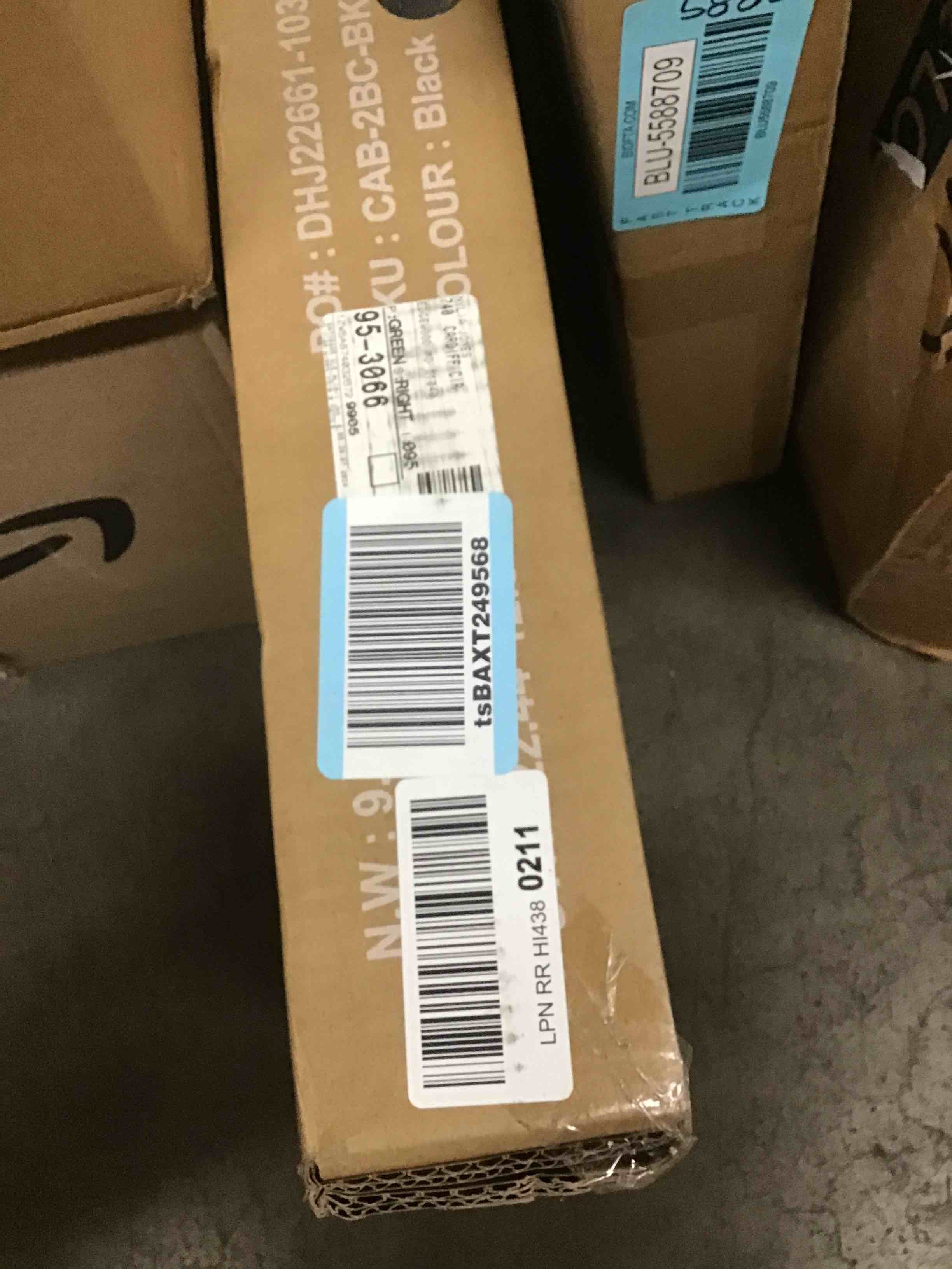 https://s3.amazonaws.com/lotting-images-prod/bidfta/BLU5588710_1707495683369.jpeg