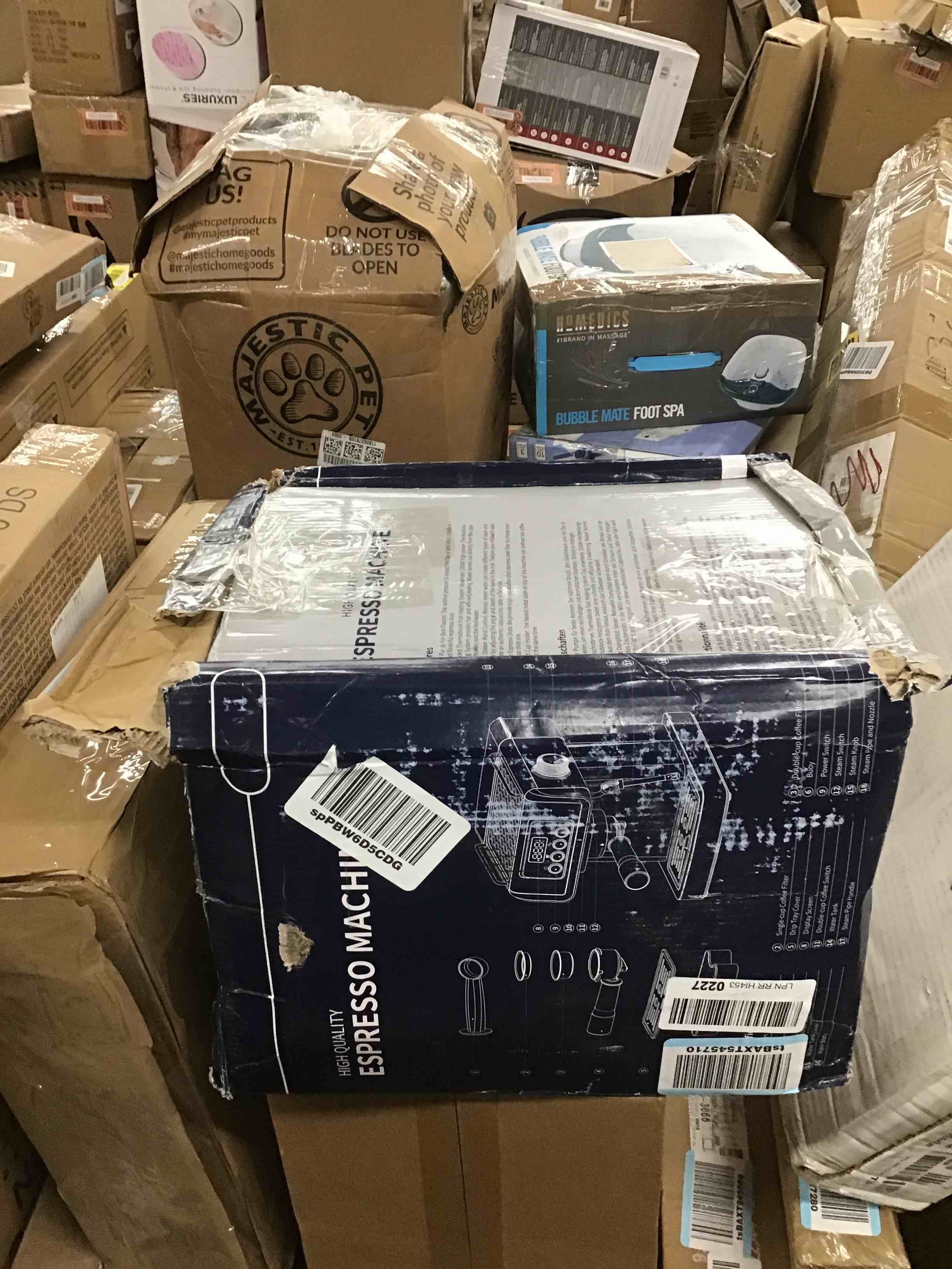 https://s3.amazonaws.com/lotting-images-prod/bidfta/BLU5588712_1707496074537.jpeg
