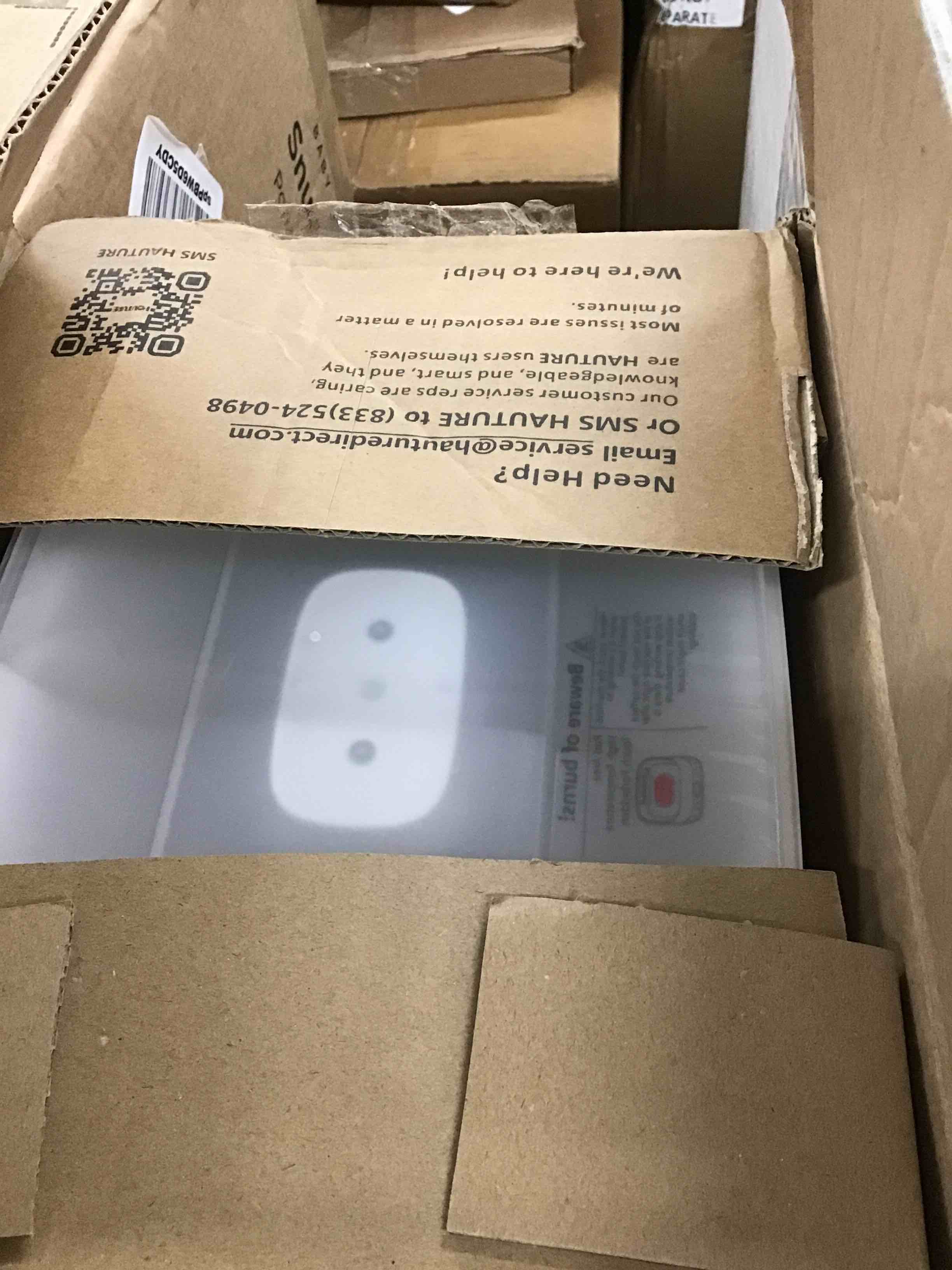 https://s3.amazonaws.com/lotting-images-prod/bidfta/BLU5588713_1707496458903.jpeg