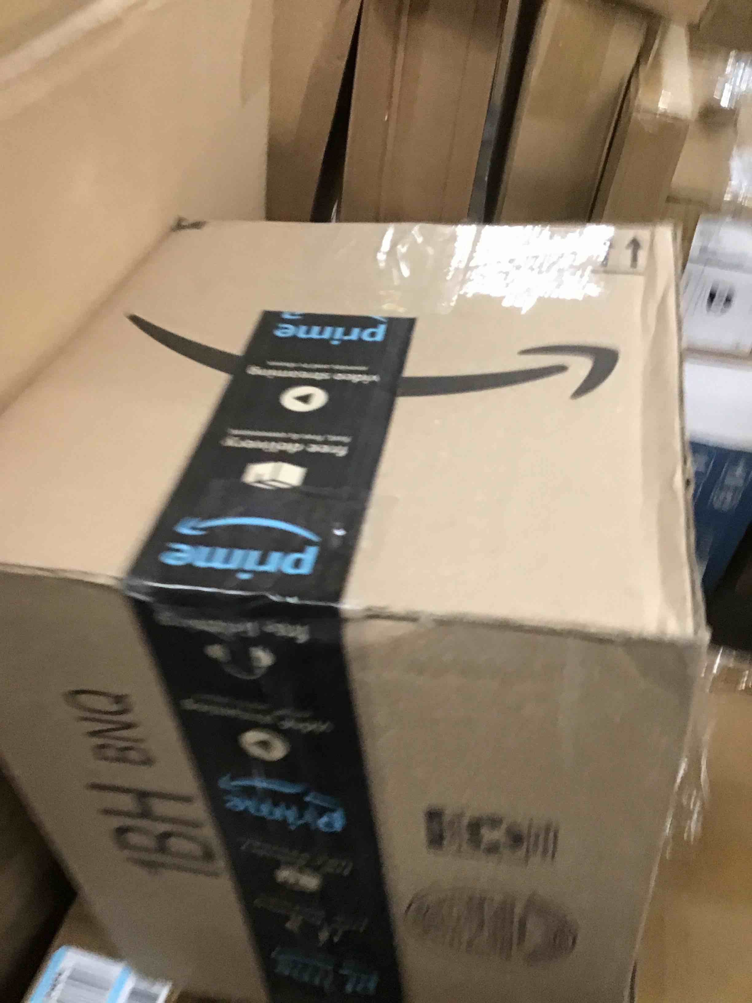 https://s3.amazonaws.com/lotting-images-prod/bidfta/BLU5588719_1707497369109.jpeg