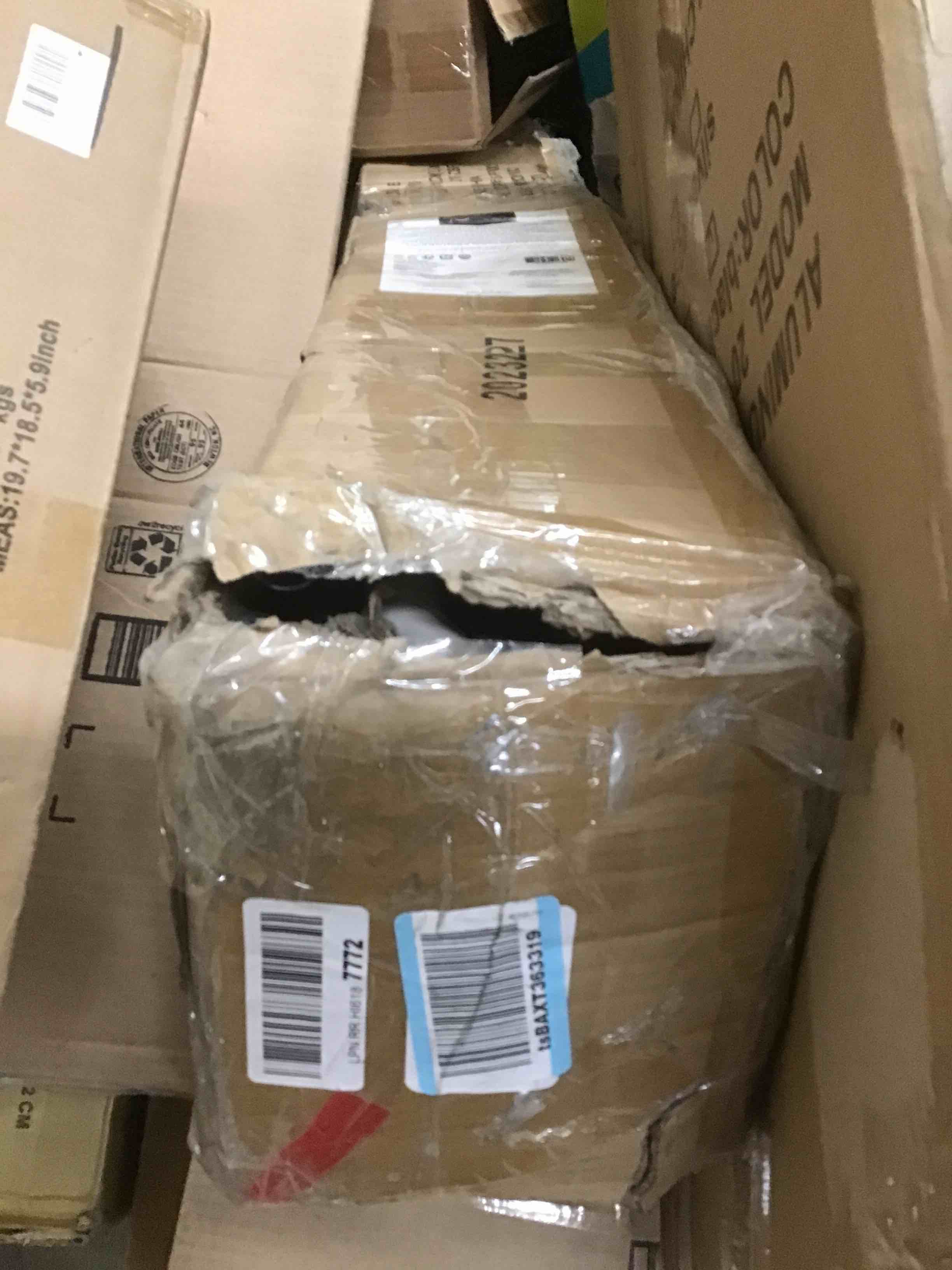 https://s3.amazonaws.com/lotting-images-prod/bidfta/BLU5589038_1708117569805.jpeg