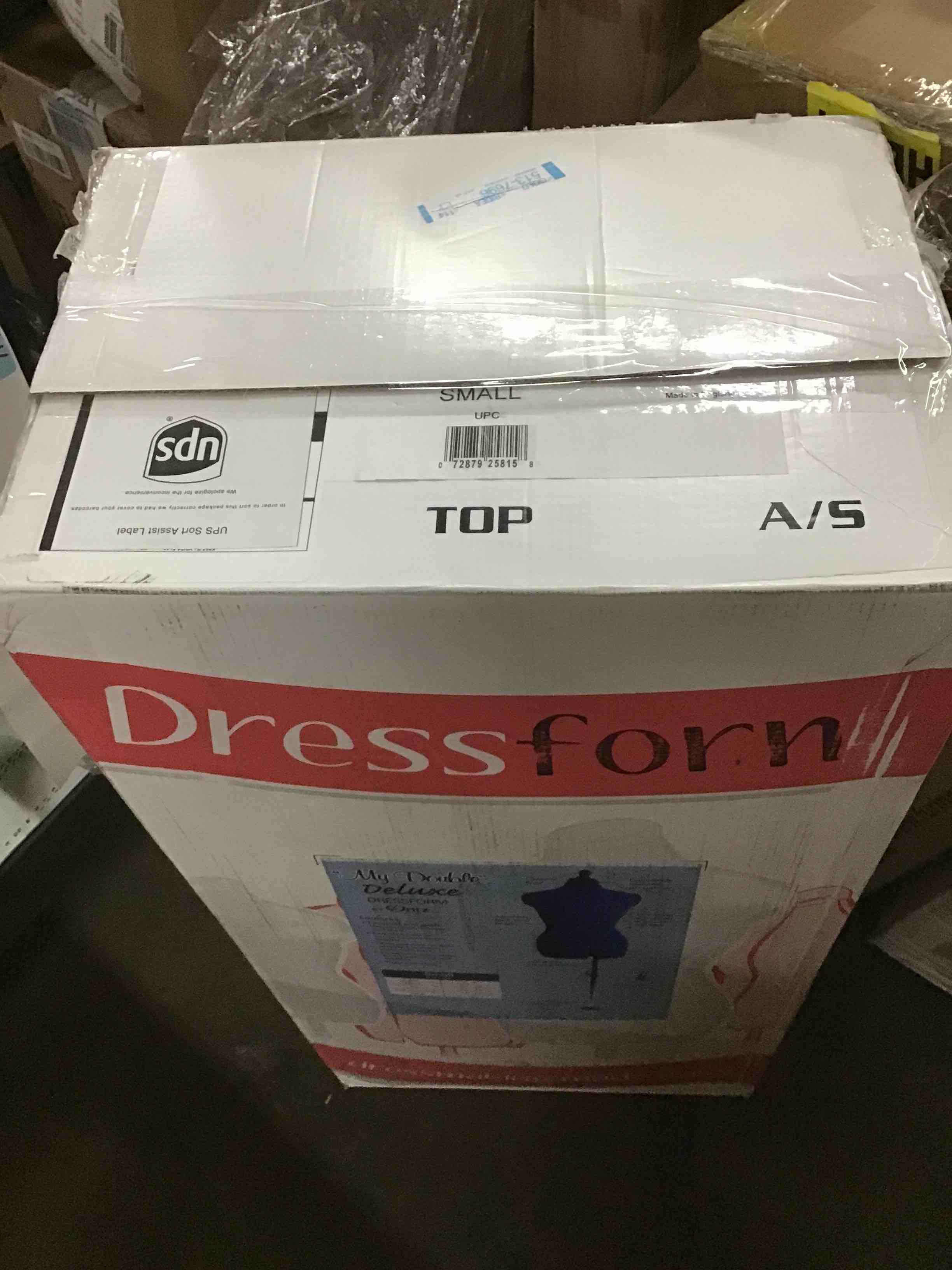 https://s3.amazonaws.com/lotting-images-prod/bidfta/BLU5589173_1708710997488.jpeg
