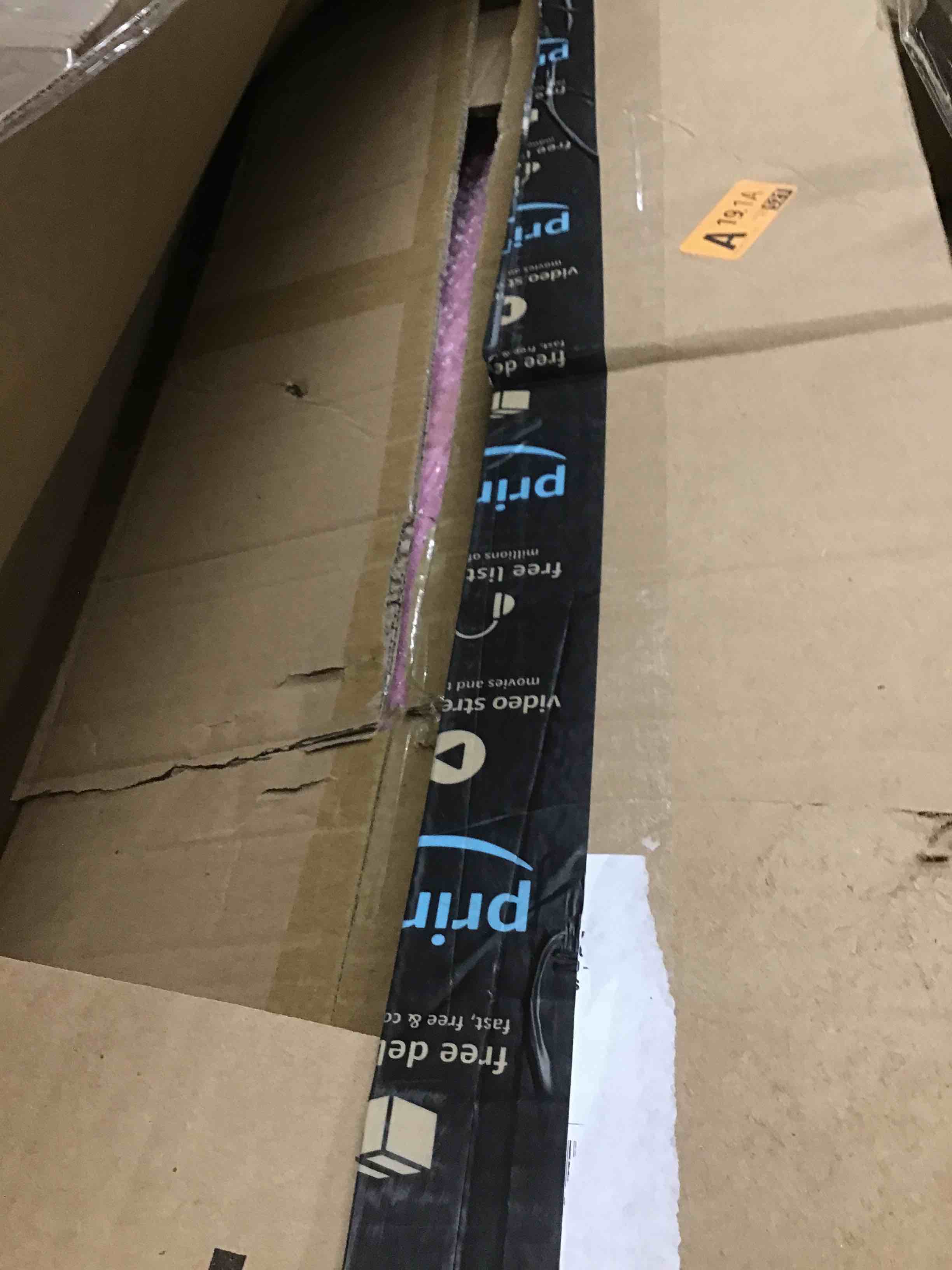 https://s3.amazonaws.com/lotting-images-prod/bidfta/BLU5589245_1709059858166.jpeg