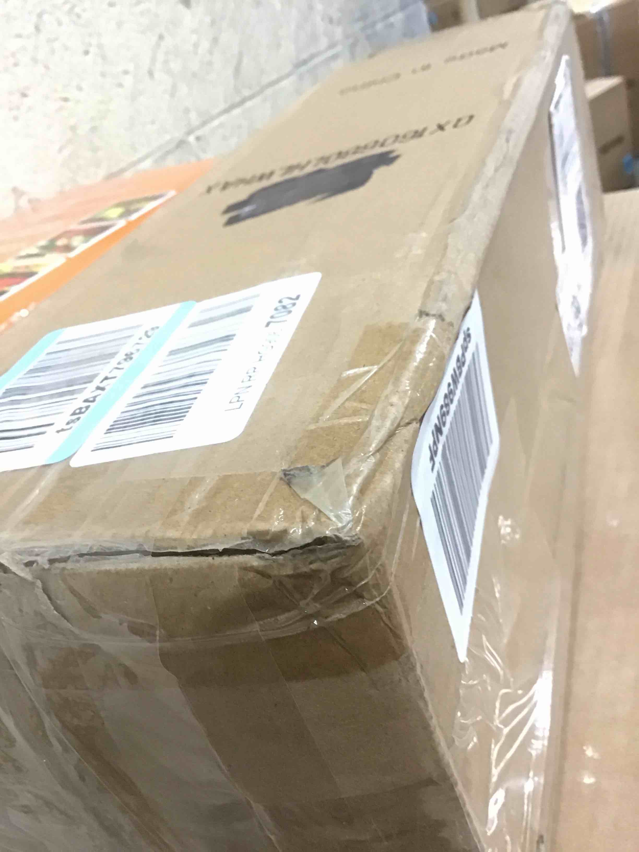 https://s3.amazonaws.com/lotting-images-prod/bidfta/BLU5591603_1709751445733.jpeg