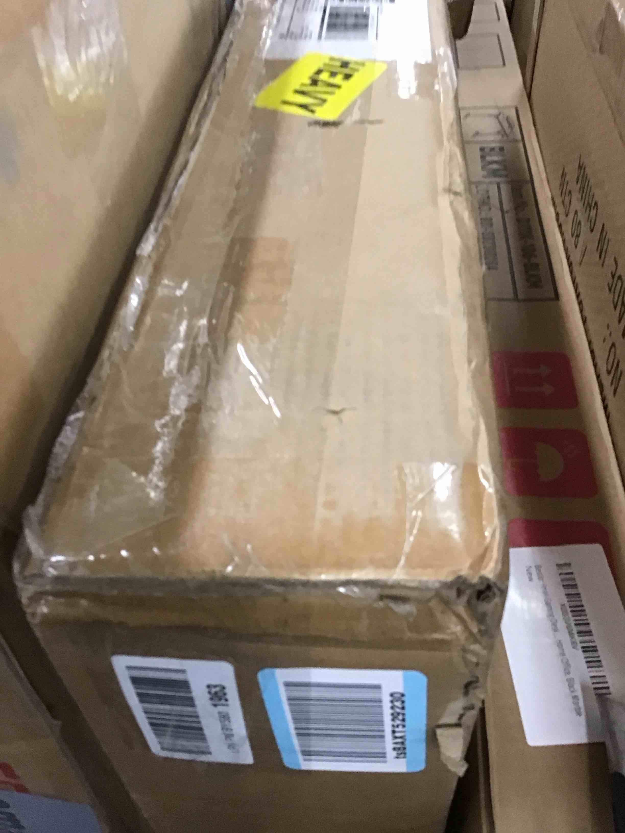 https://s3.amazonaws.com/lotting-images-prod/bidfta/BLU5592118_1711467086371.jpeg