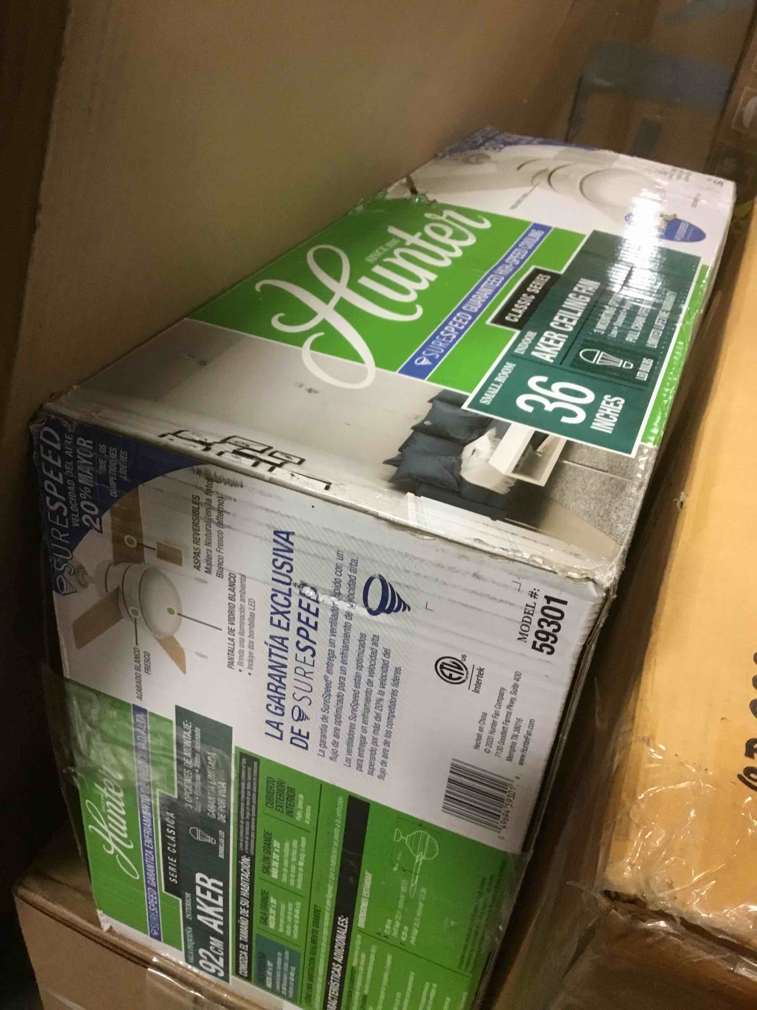 https://s3.amazonaws.com/lotting-images-prod/bidfta/BLU5592689_1703883596980.jpeg