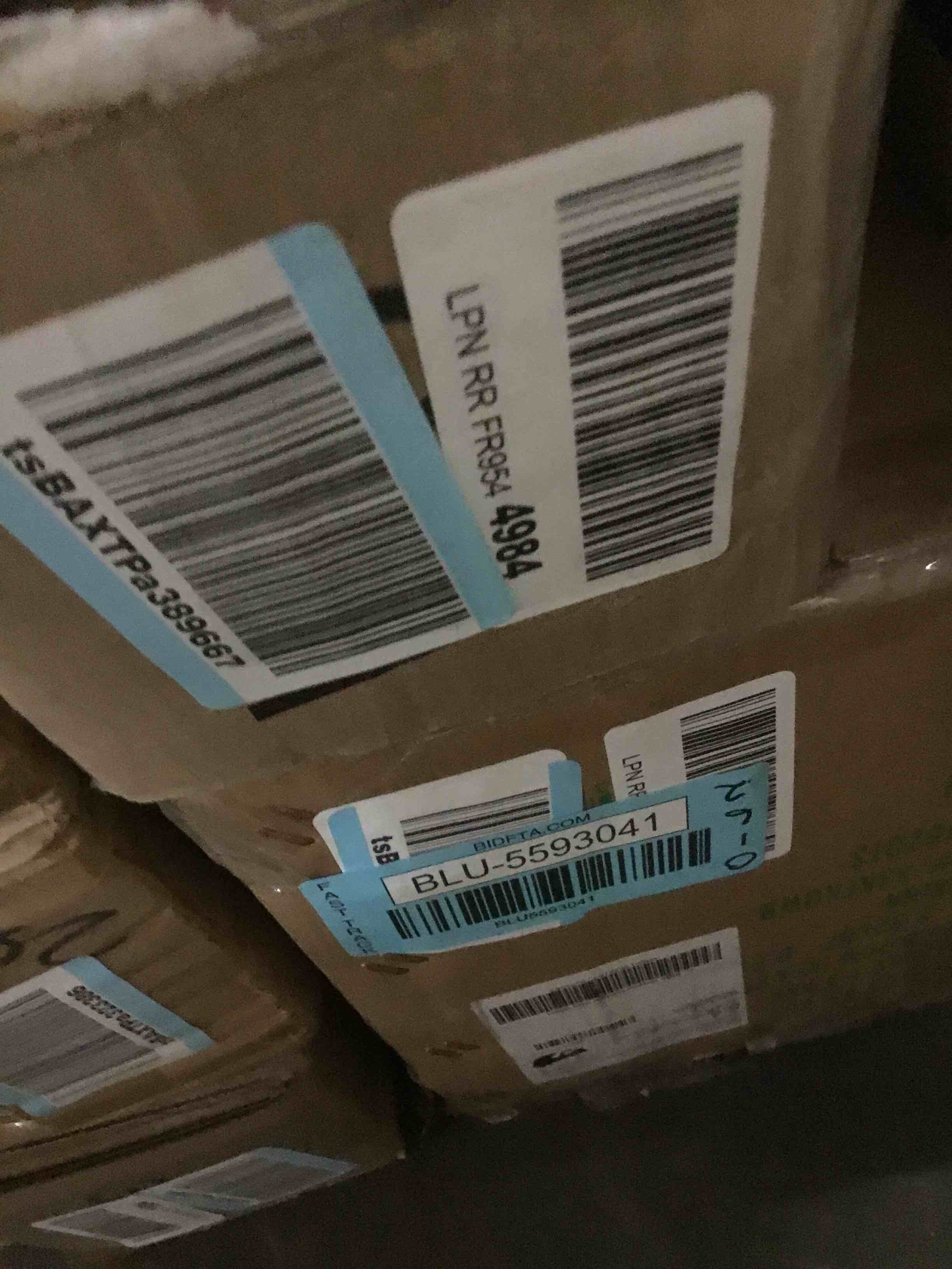 https://s3.amazonaws.com/lotting-images-prod/bidfta/BLU5593042_1704743835953.jpeg