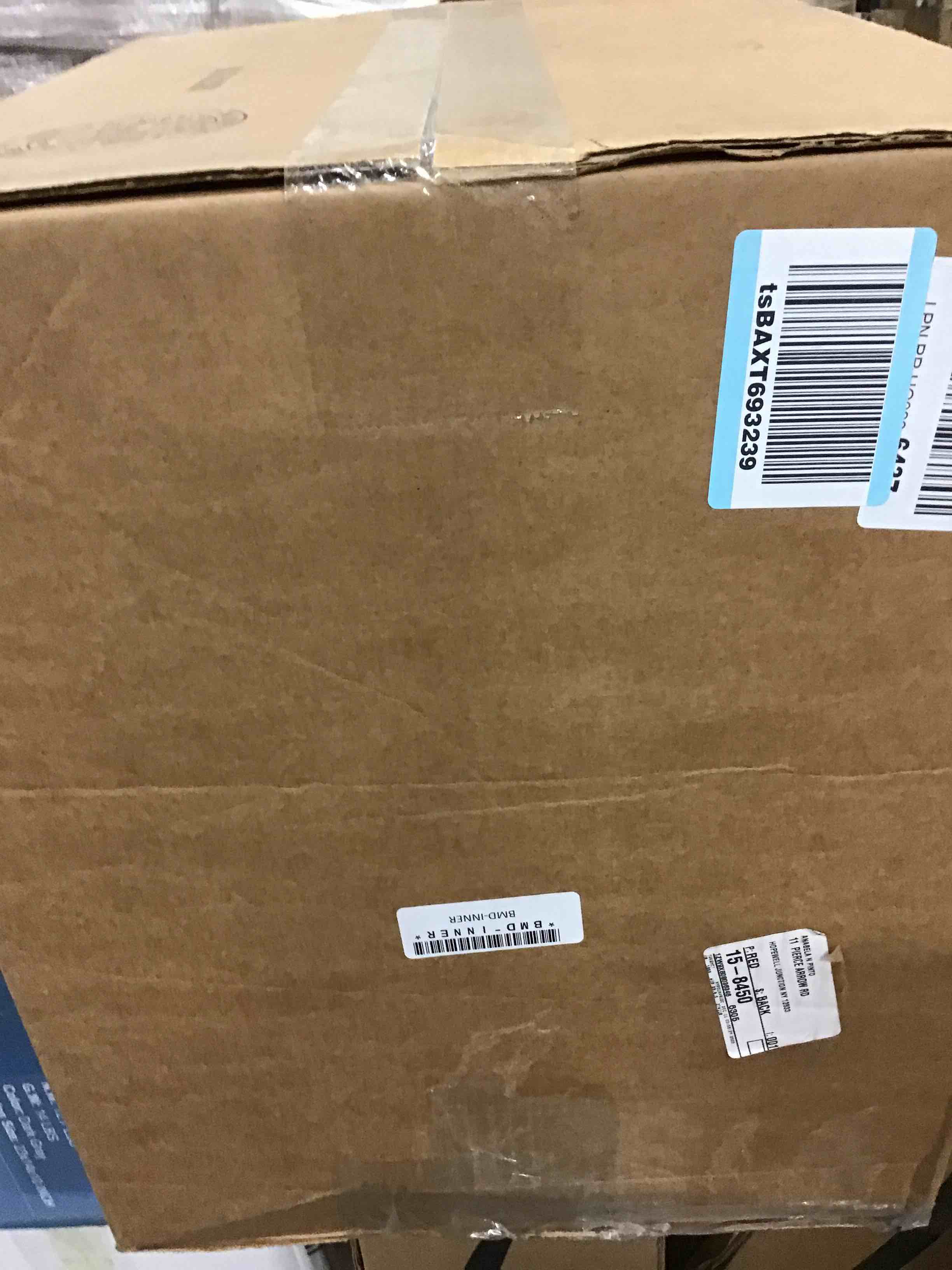 https://s3.amazonaws.com/lotting-images-prod/bidfta/BLU5594329_1707225990306.jpeg