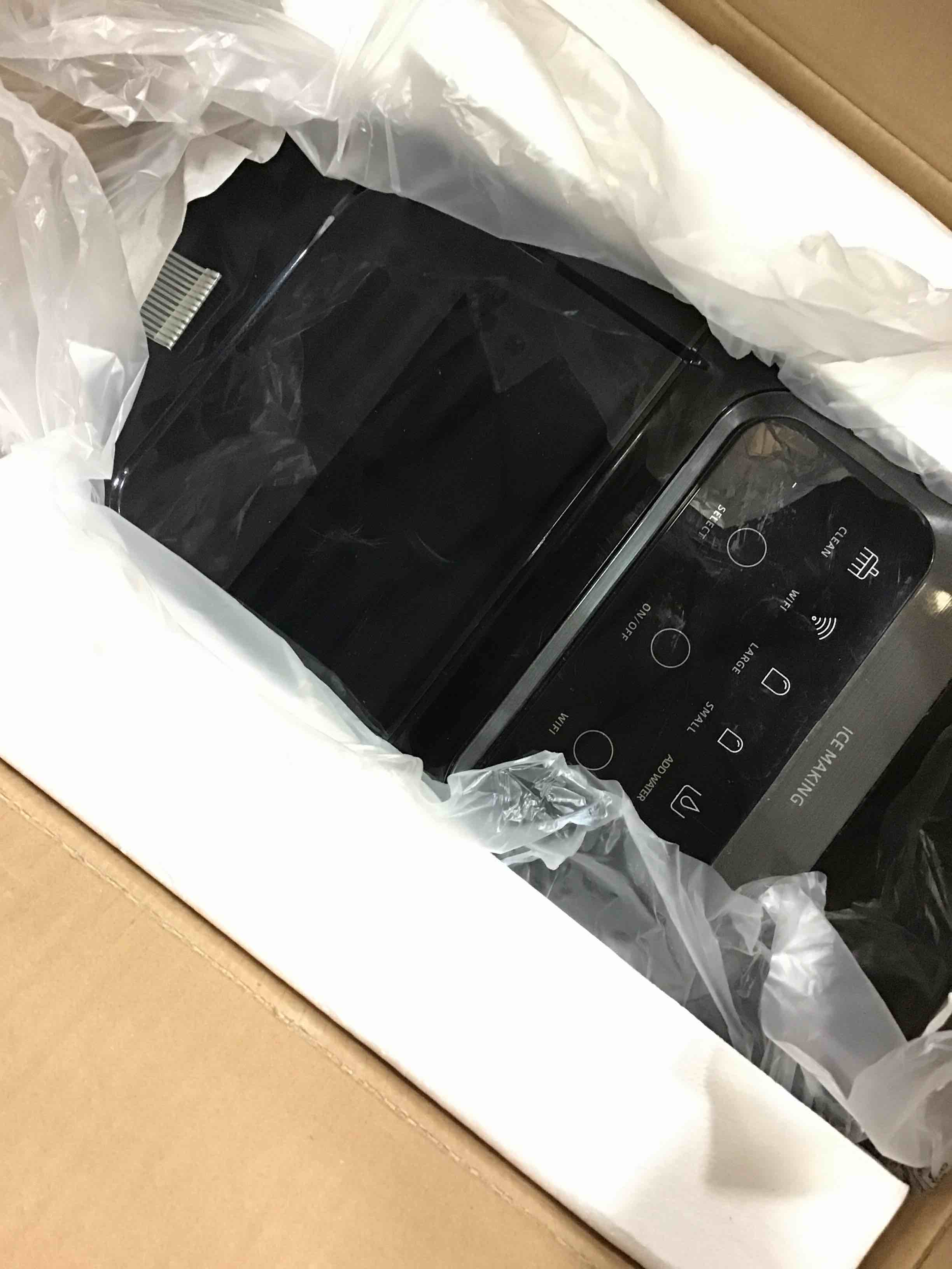 https://s3.amazonaws.com/lotting-images-prod/bidfta/BLU5594384_1707242823572.jpeg