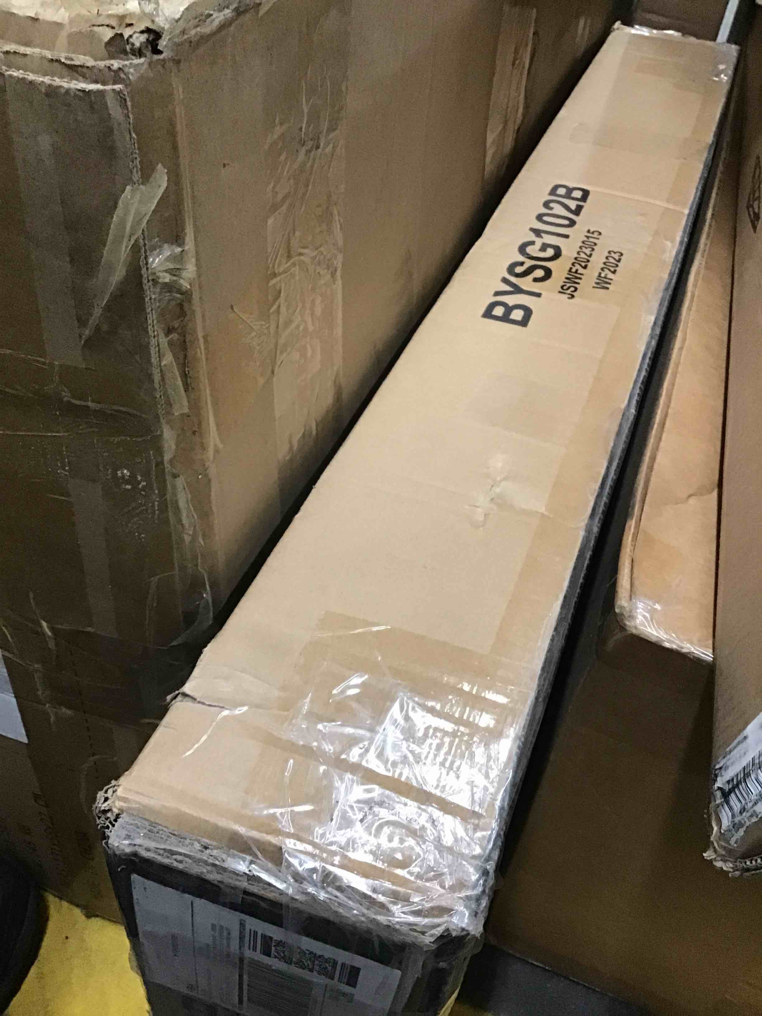 https://s3.amazonaws.com/lotting-images-prod/bidfta/BLU5597758_1711560885785.jpeg