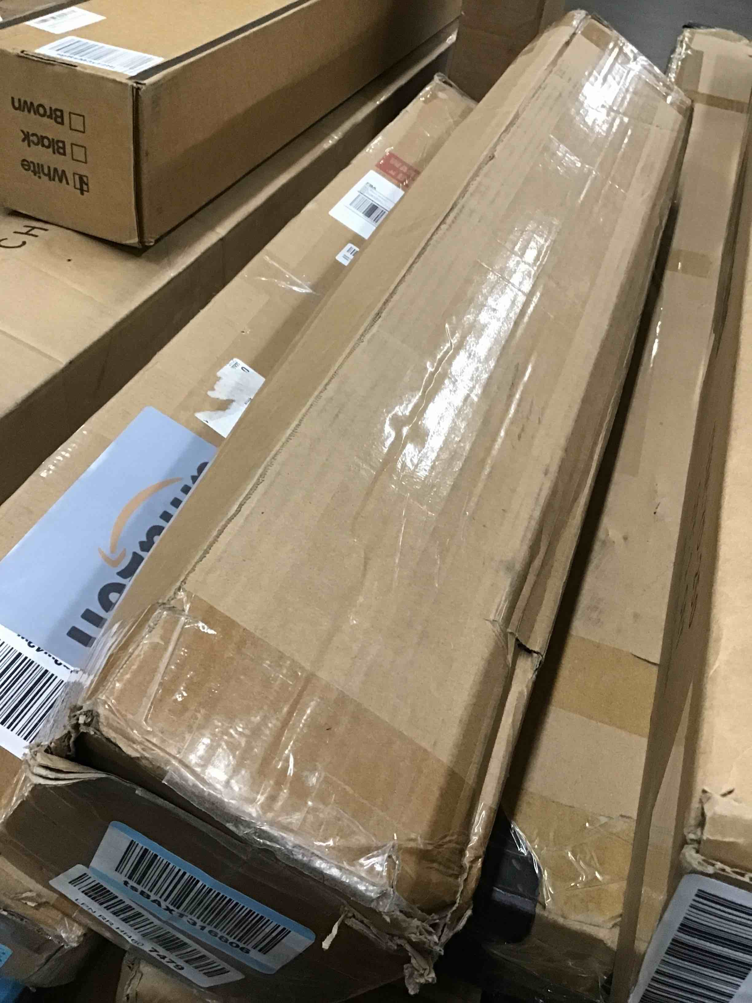 https://s3.amazonaws.com/lotting-images-prod/bidfta/BLU5597764_1711561627645.jpeg