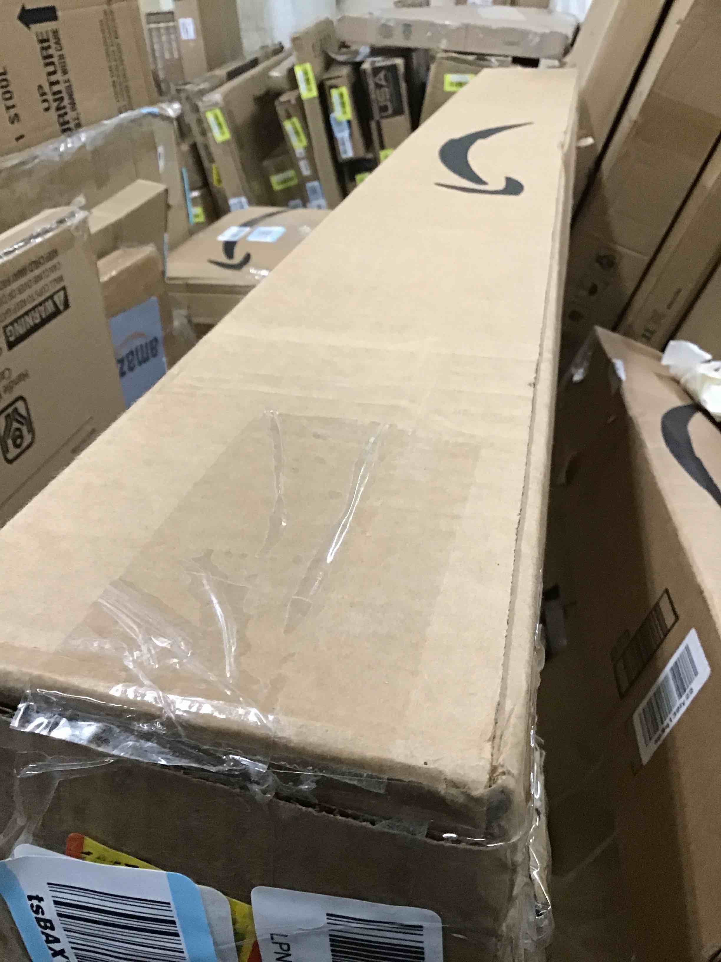 https://s3.amazonaws.com/lotting-images-prod/bidfta/BLU5597826_1711638960056.jpeg