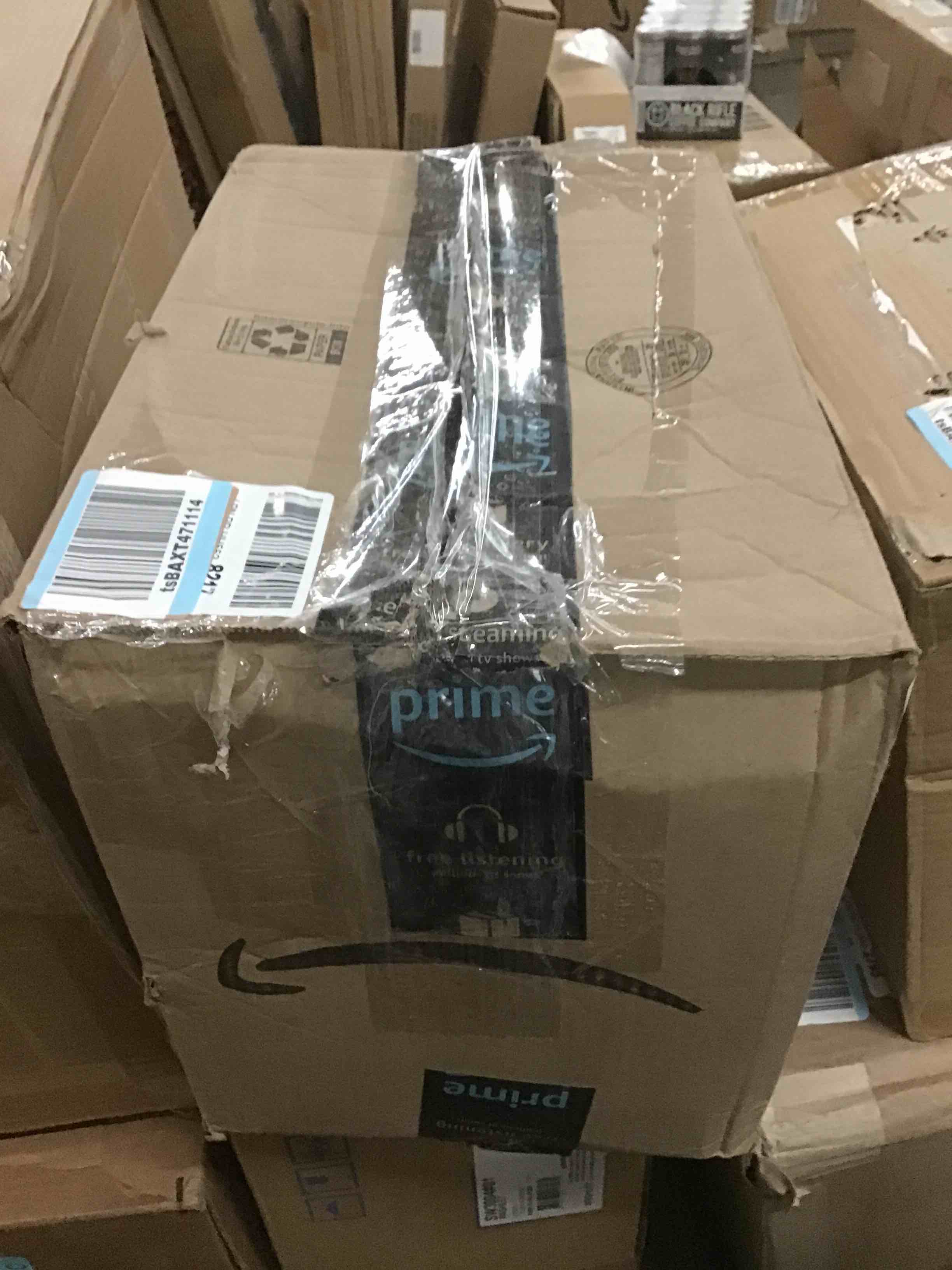 https://s3.amazonaws.com/lotting-images-prod/bidfta/BLU5598632_1703168070486.jpeg