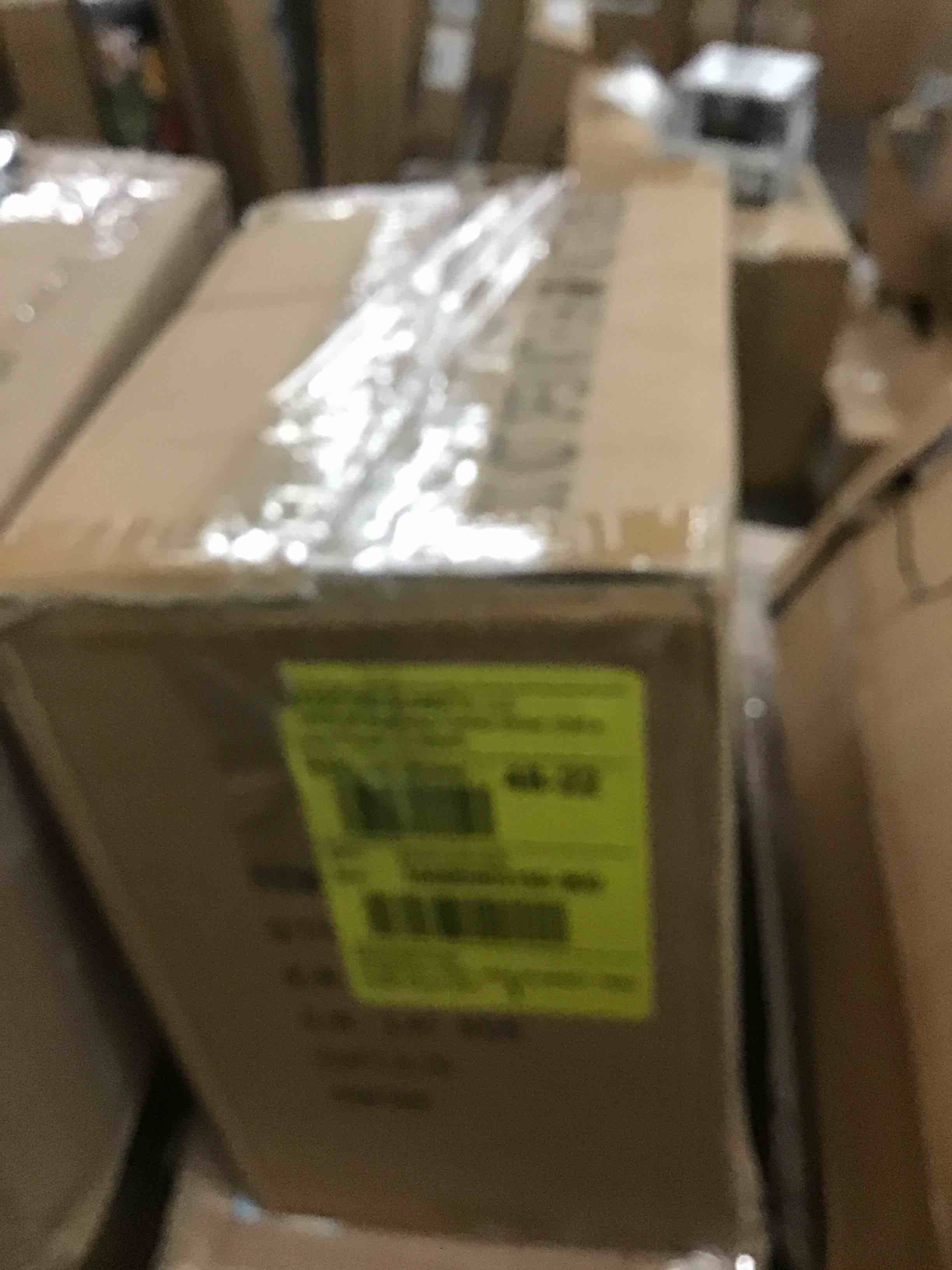 https://s3.amazonaws.com/lotting-images-prod/bidfta/BLU5598633_1703168327389.jpeg