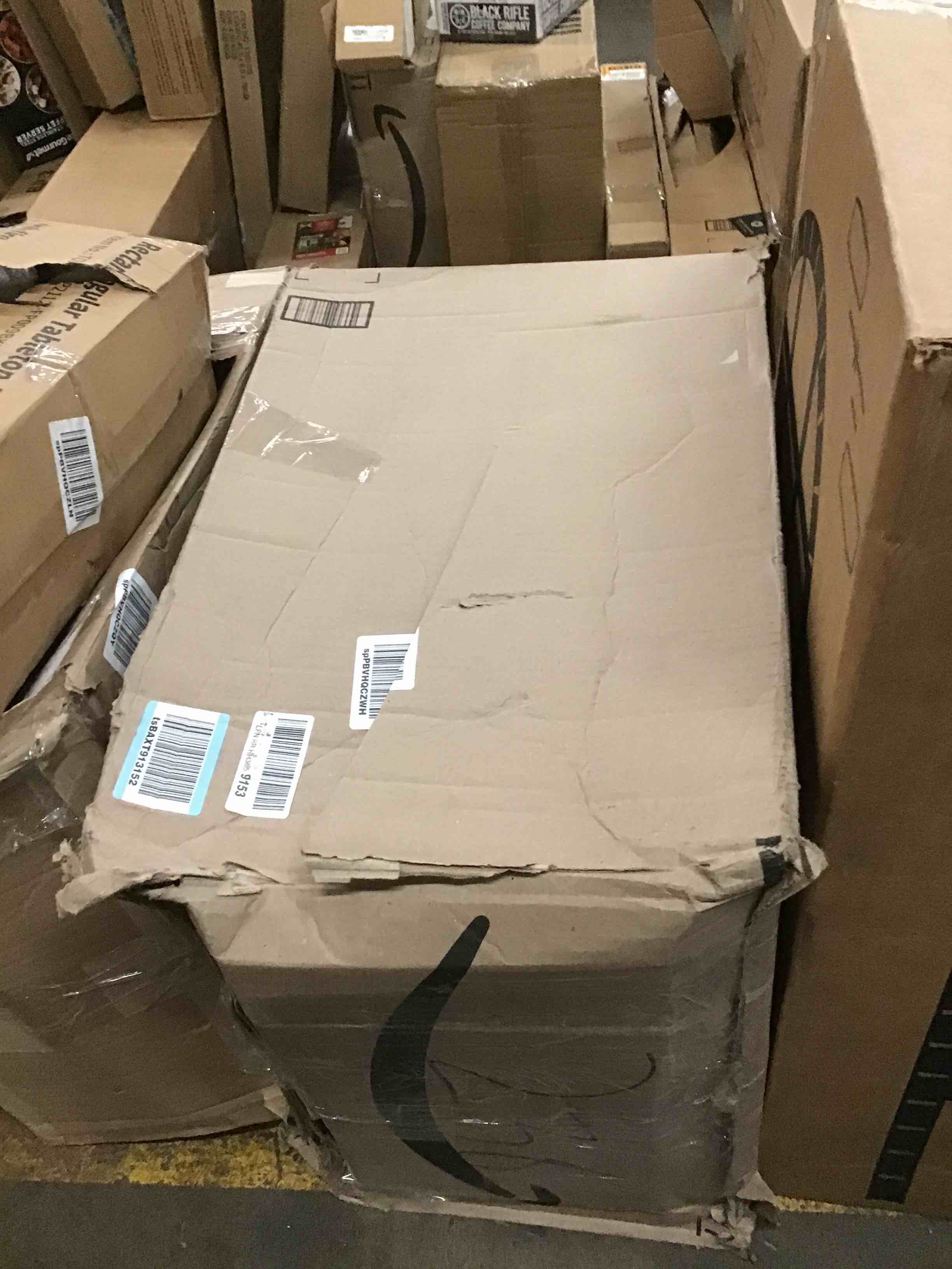 https://s3.amazonaws.com/lotting-images-prod/bidfta/BLU5598638_1703168849359.jpeg