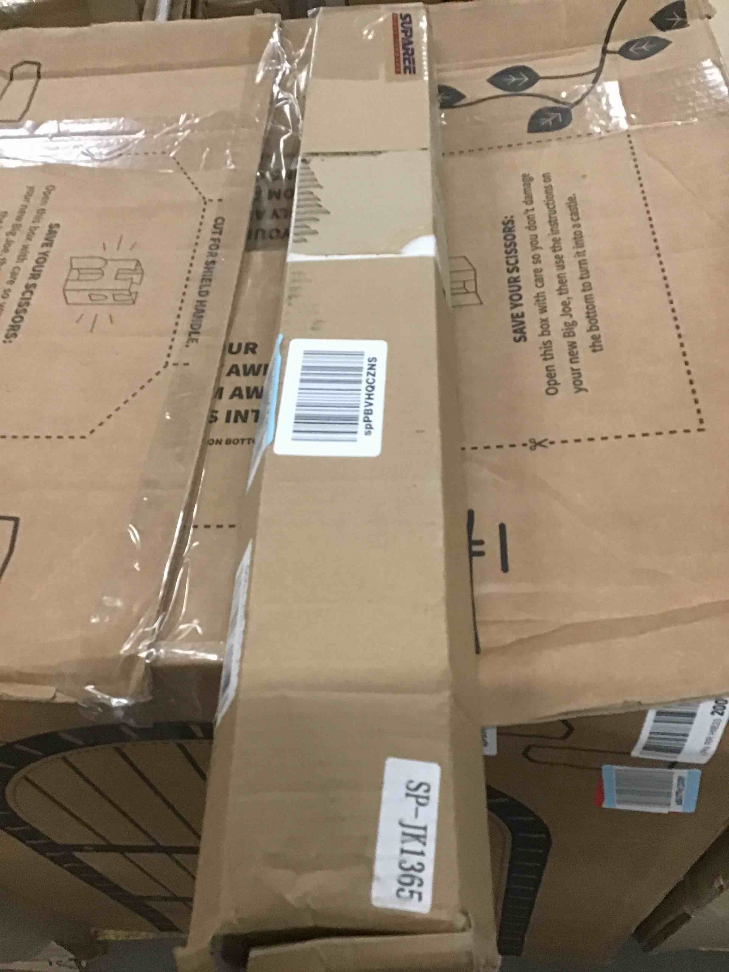 https://s3.amazonaws.com/lotting-images-prod/bidfta/BLU5598640_1703169187637.jpeg