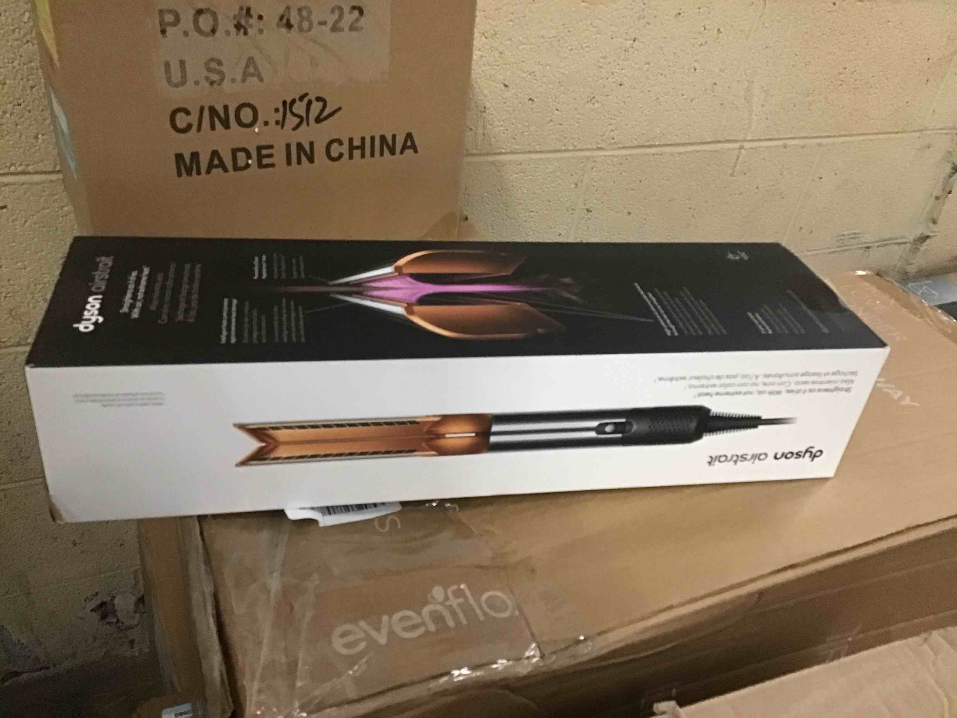 https://s3.amazonaws.com/lotting-images-prod/bidfta/BLU5598656_1703174096186.jpeg