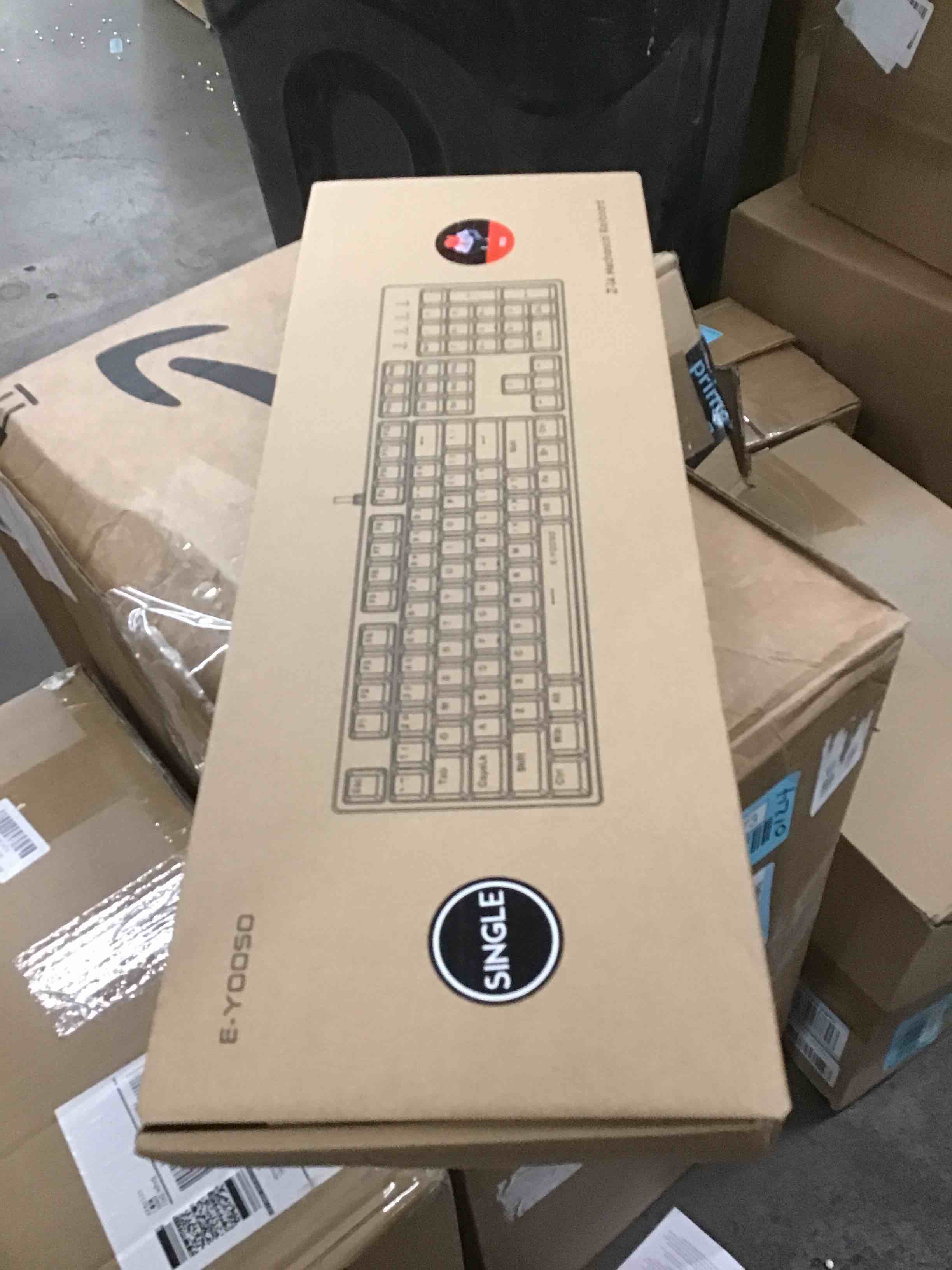 https://s3.amazonaws.com/lotting-images-prod/bidfta/BLU5599174_1704552238671.jpeg