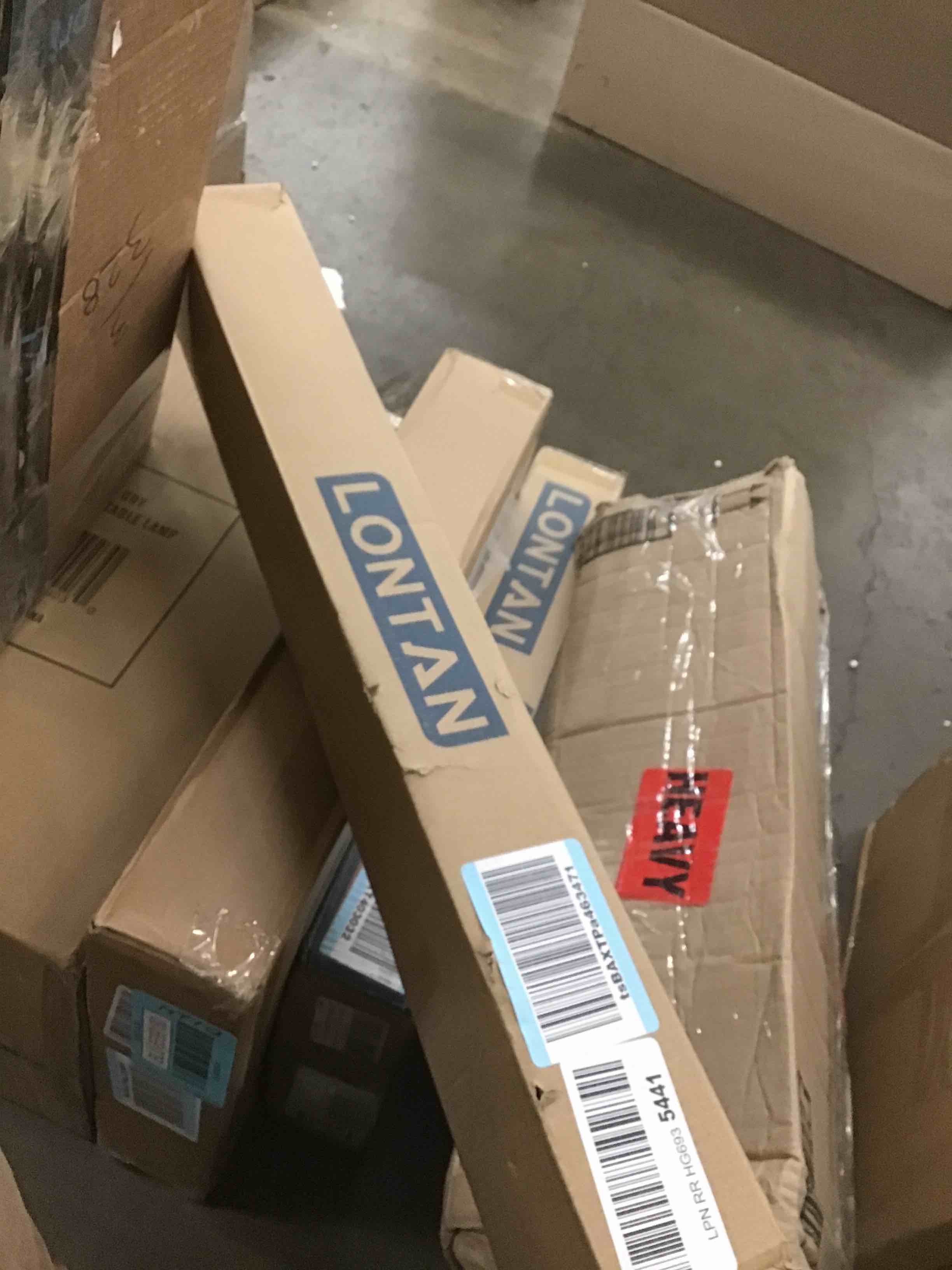 https://s3.amazonaws.com/lotting-images-prod/bidfta/BLU5599181_1704554614798.jpeg