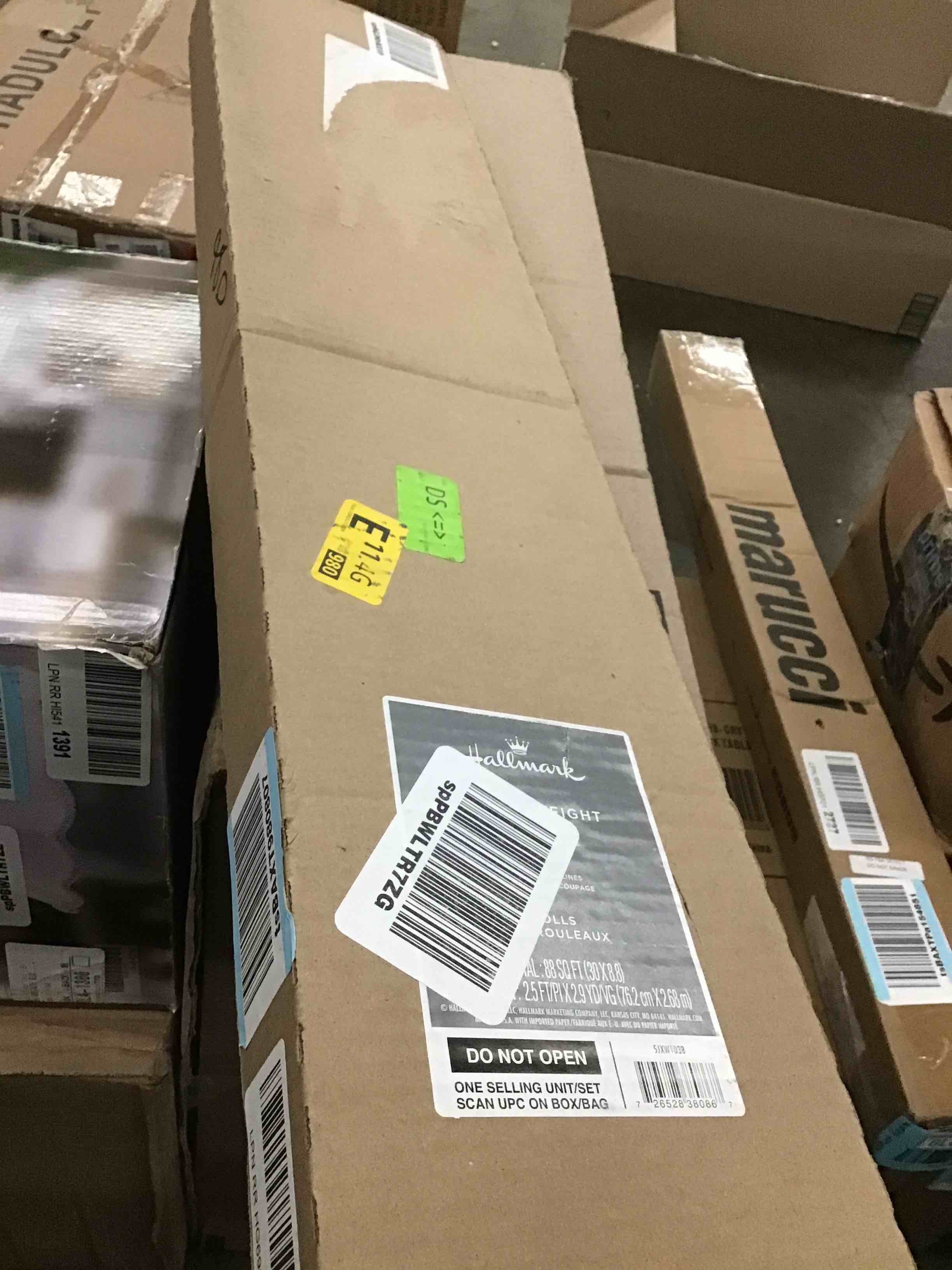 https://s3.amazonaws.com/lotting-images-prod/bidfta/BLU5599185_1704554811268.jpeg