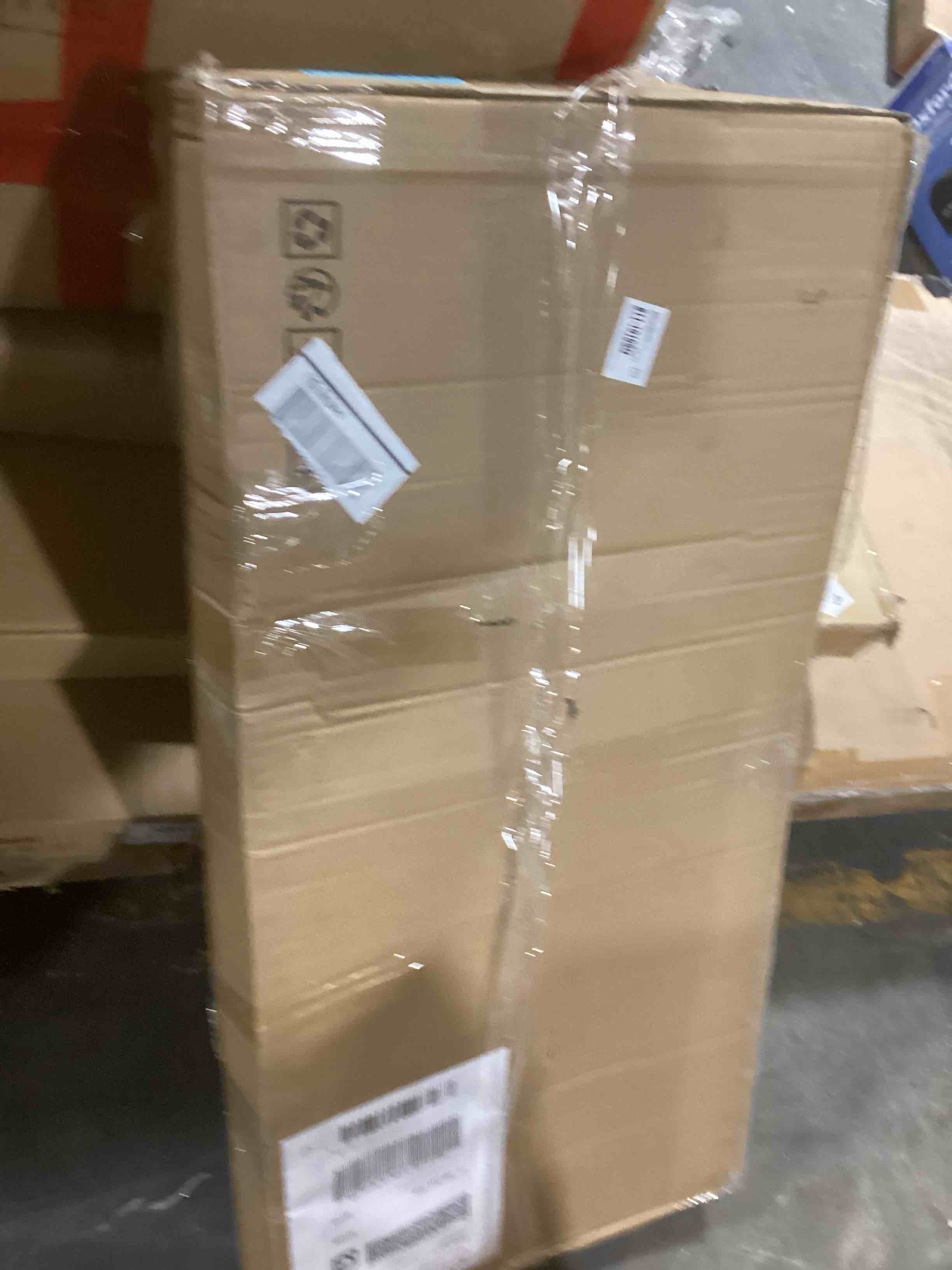 https://s3.amazonaws.com/lotting-images-prod/bidfta/BLU5600388_1701698392957.jpeg