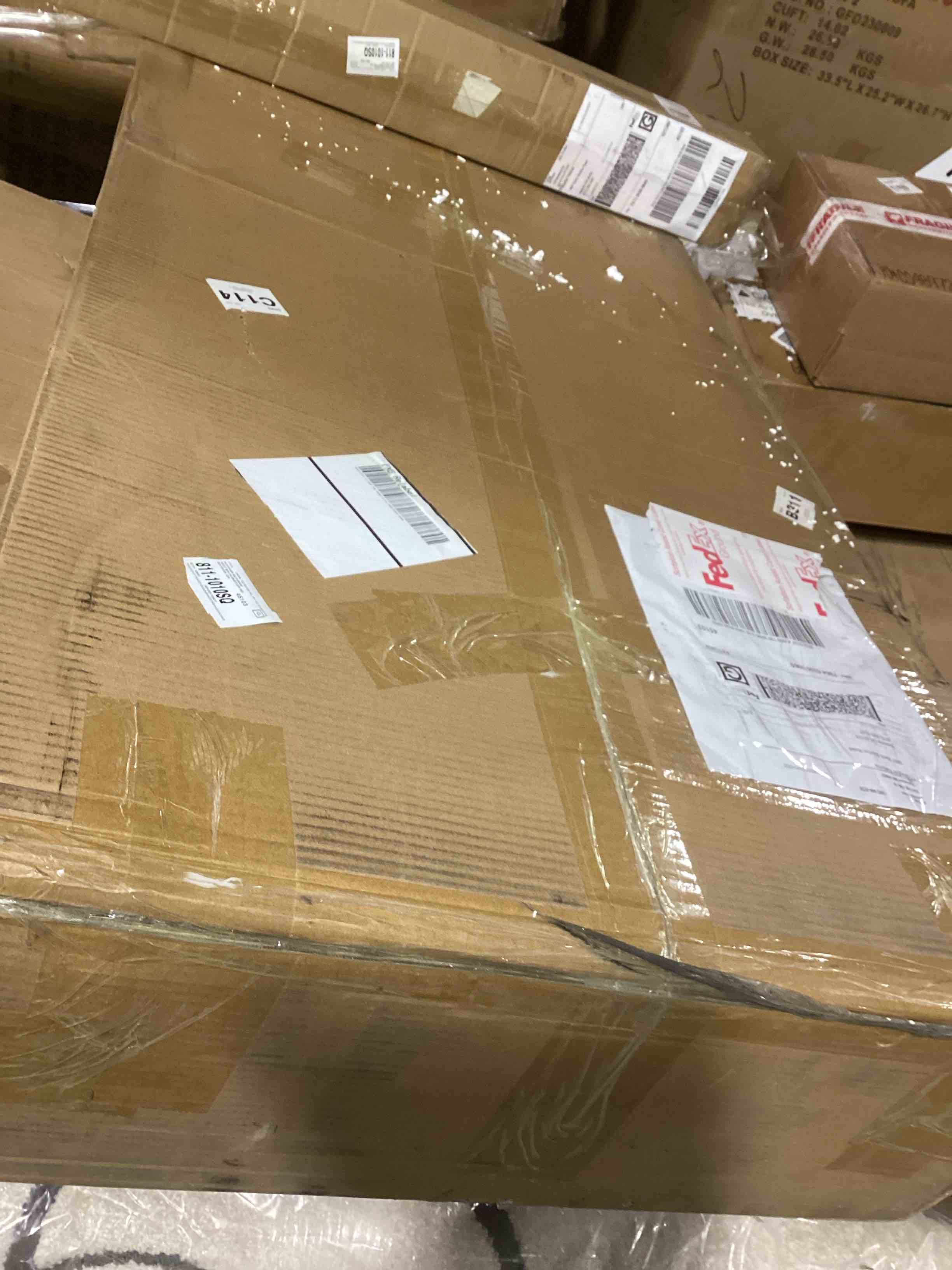 https://s3.amazonaws.com/lotting-images-prod/bidfta/BLU5600640_1701978840664.jpeg