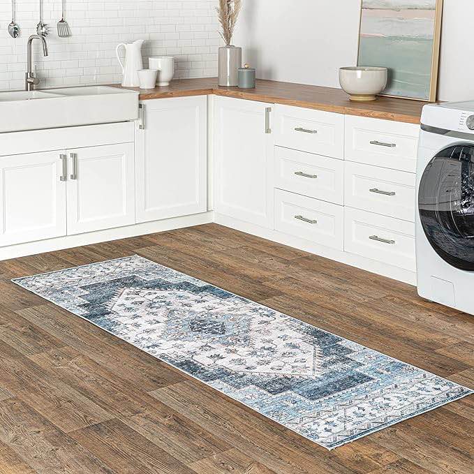 nuLOOM Dania Machine Washable Medallion Ultra Thin Runner Rug, 2' 6" x 8', Navy