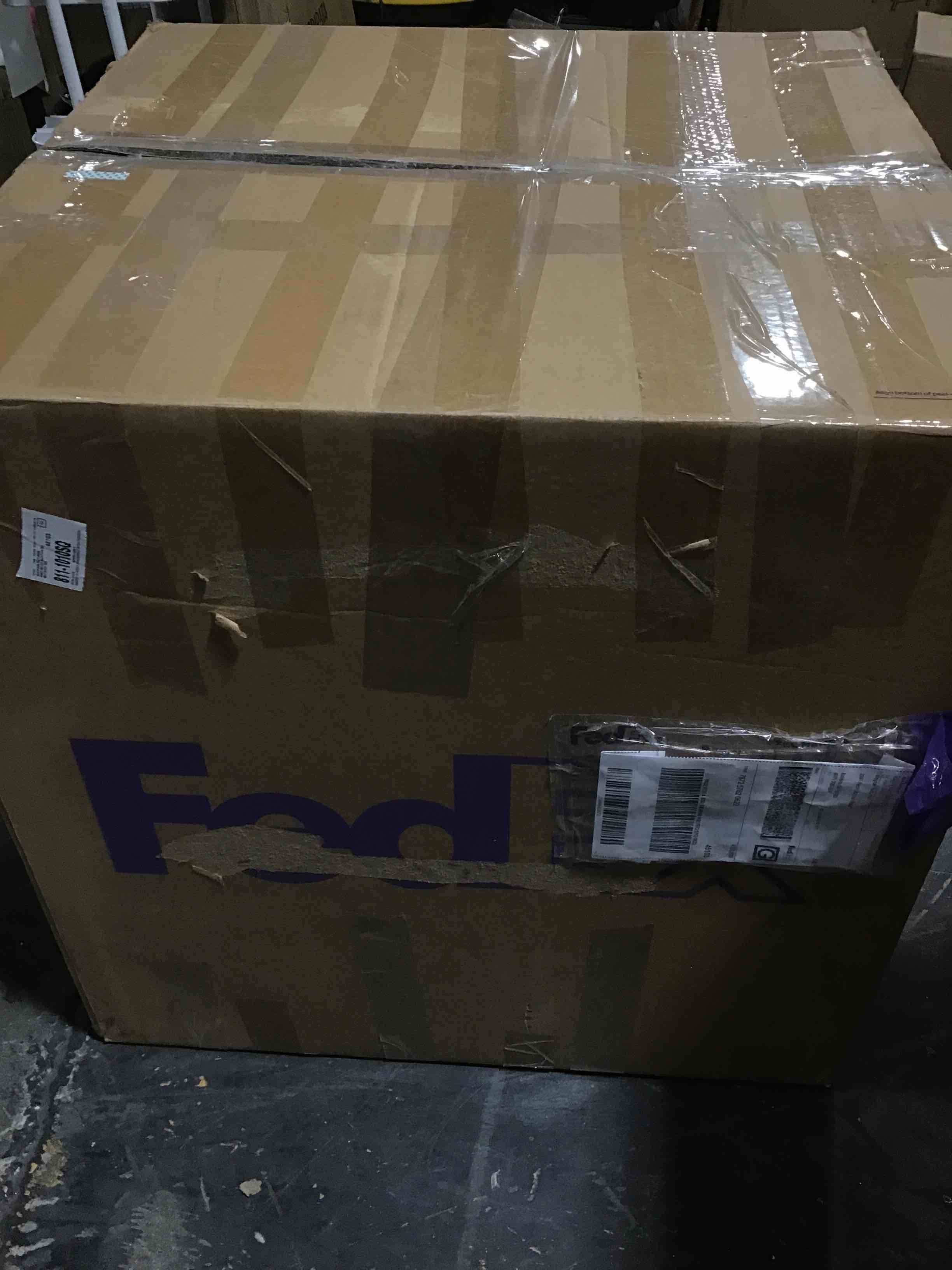 https://s3.amazonaws.com/lotting-images-prod/bidfta/BLU5602120_1702058111061.jpeg