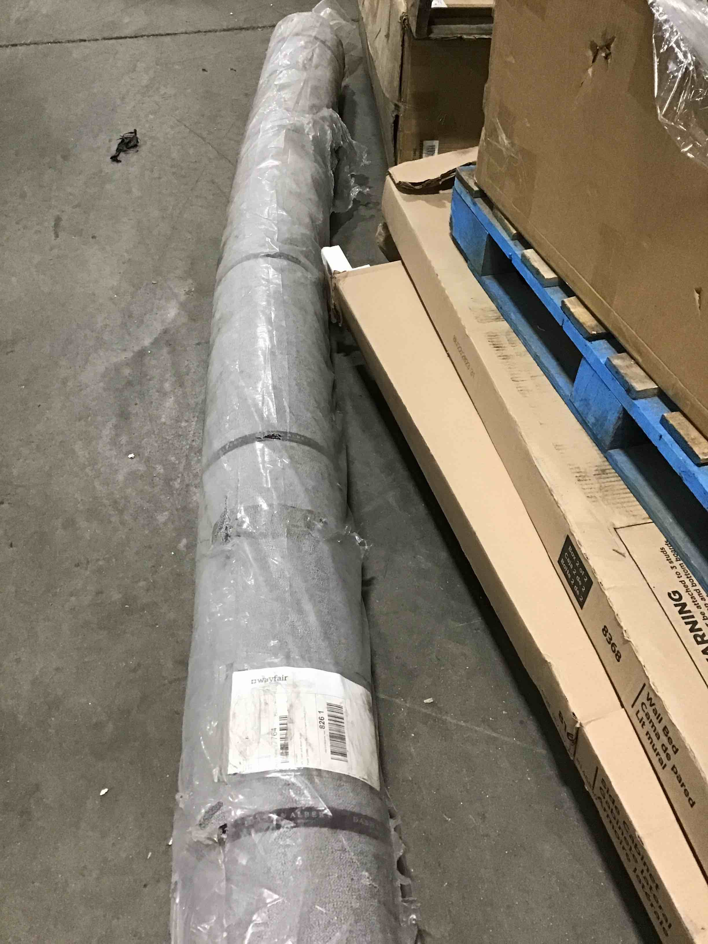 https://s3.amazonaws.com/lotting-images-prod/bidfta/BLU5603384_1700511153512.jpeg