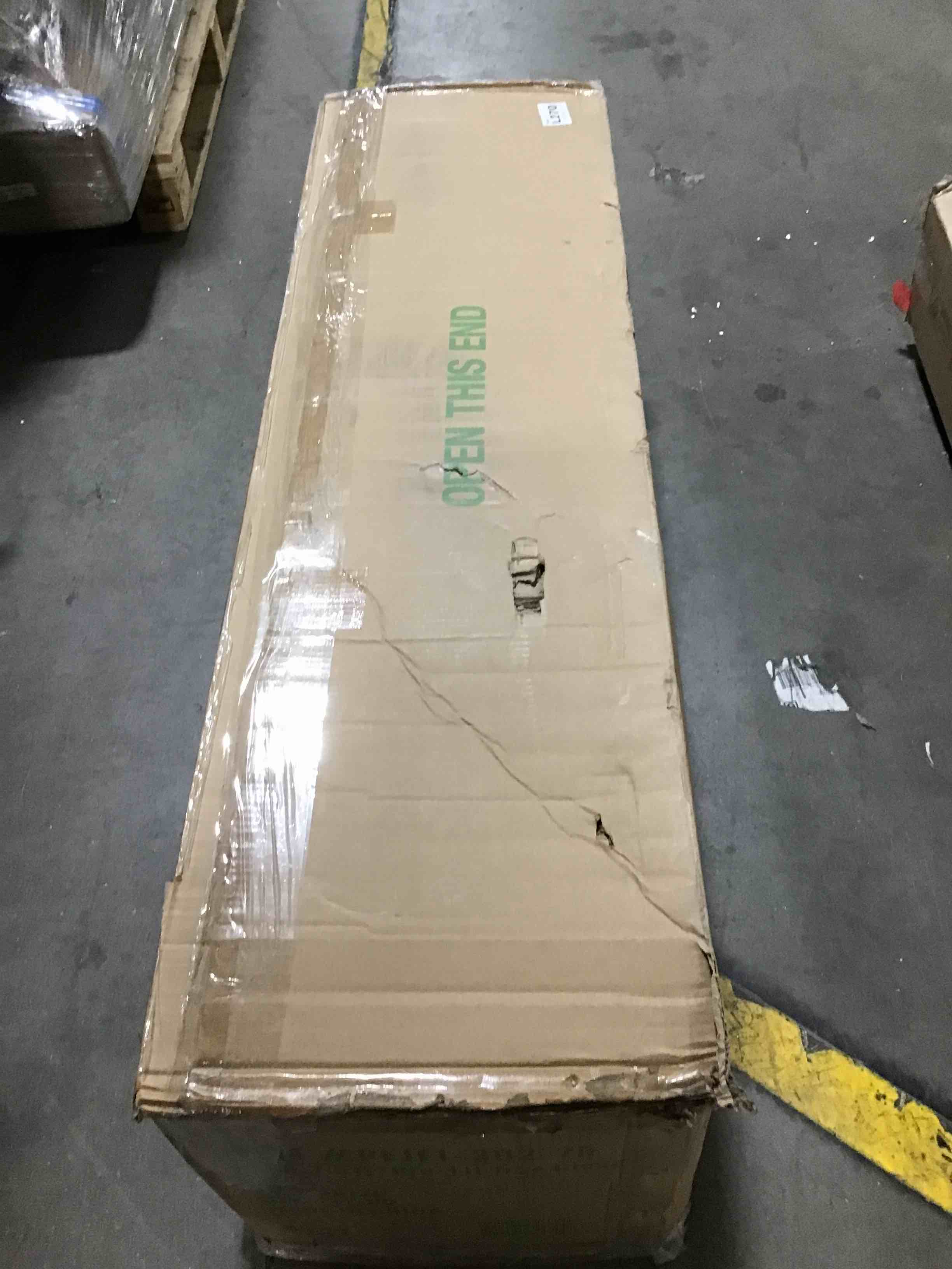 https://s3.amazonaws.com/lotting-images-prod/bidfta/BLU5604502_1700601460004.jpeg