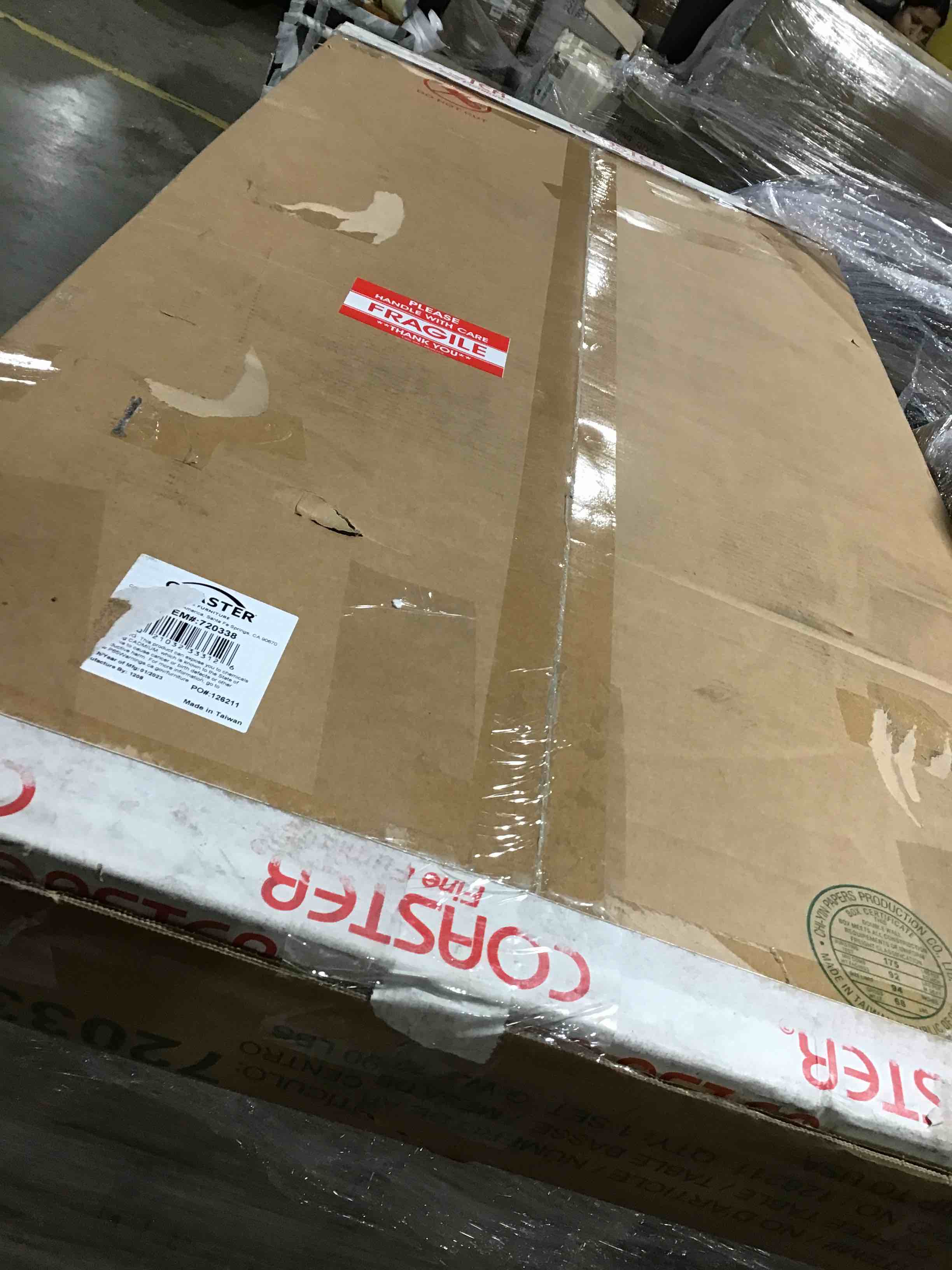 https://s3.amazonaws.com/lotting-images-prod/bidfta/BLU5605165_1701965567046.jpeg