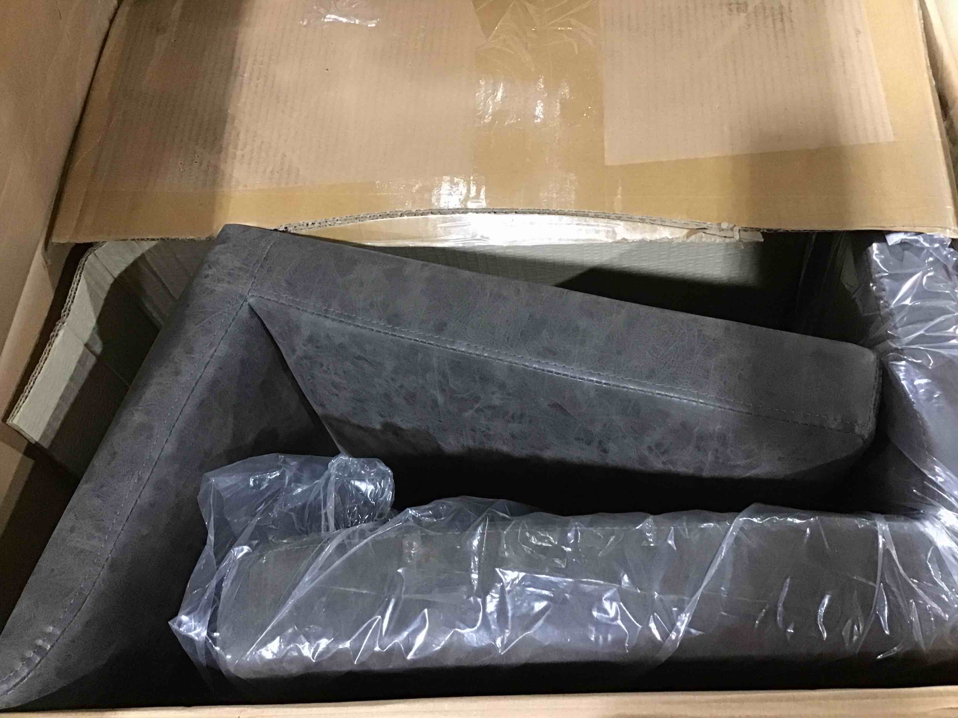 https://s3.amazonaws.com/lotting-images-prod/bidfta/BLU5605181_1701965641238.jpeg