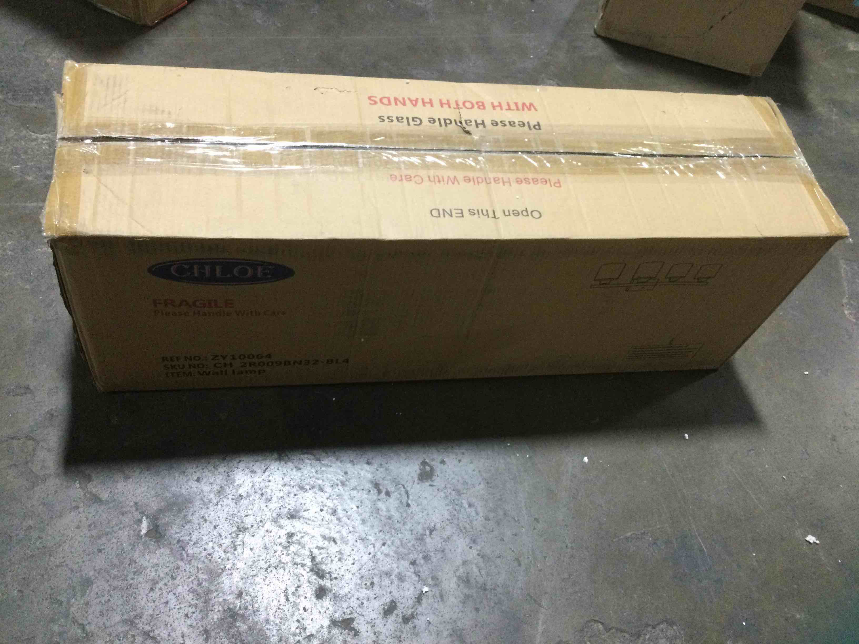 https://s3.amazonaws.com/lotting-images-prod/bidfta/BLU5605851_1702733457570.jpeg