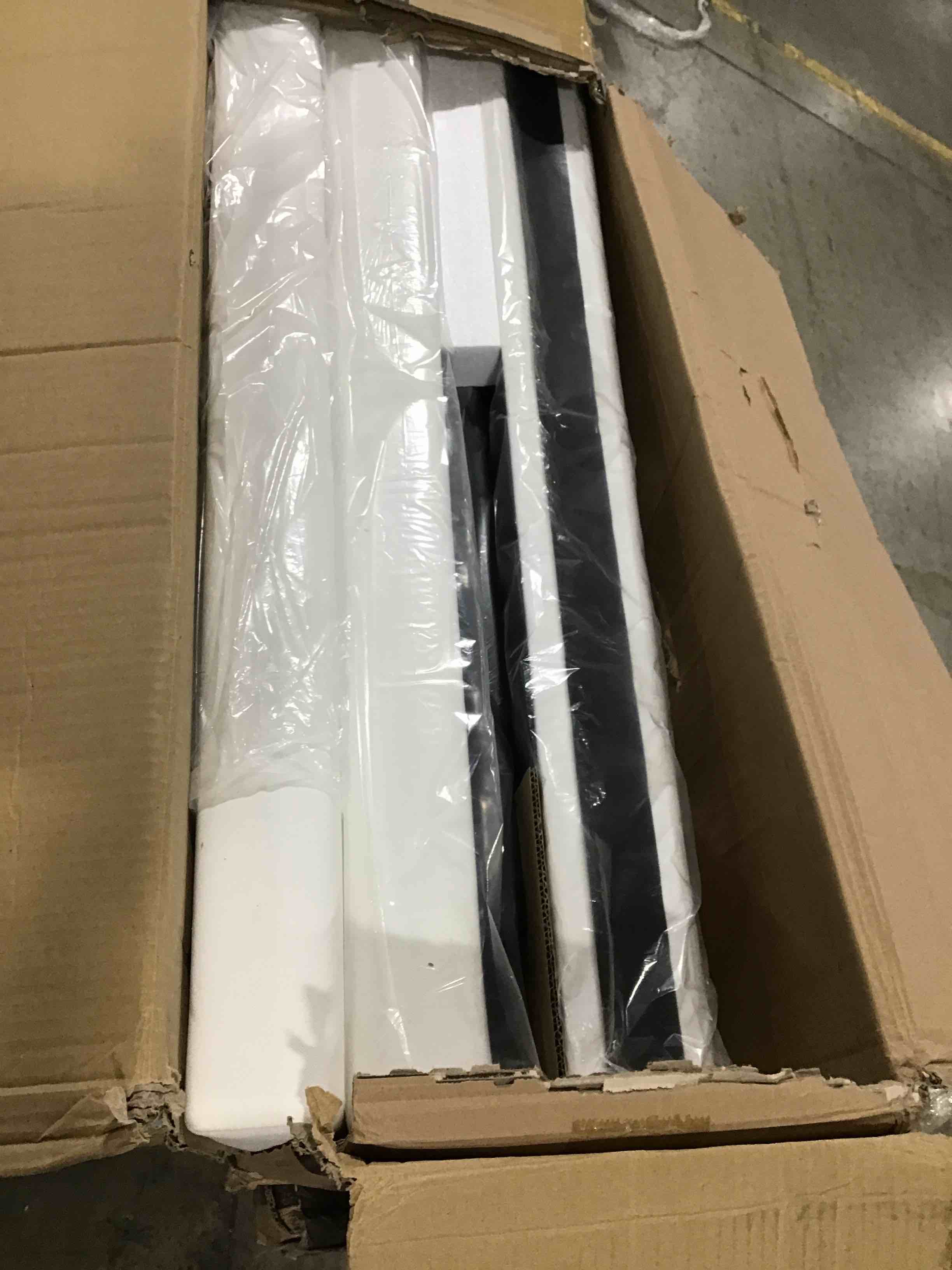 https://s3.amazonaws.com/lotting-images-prod/bidfta/BLU5605972_1700595232991.jpeg