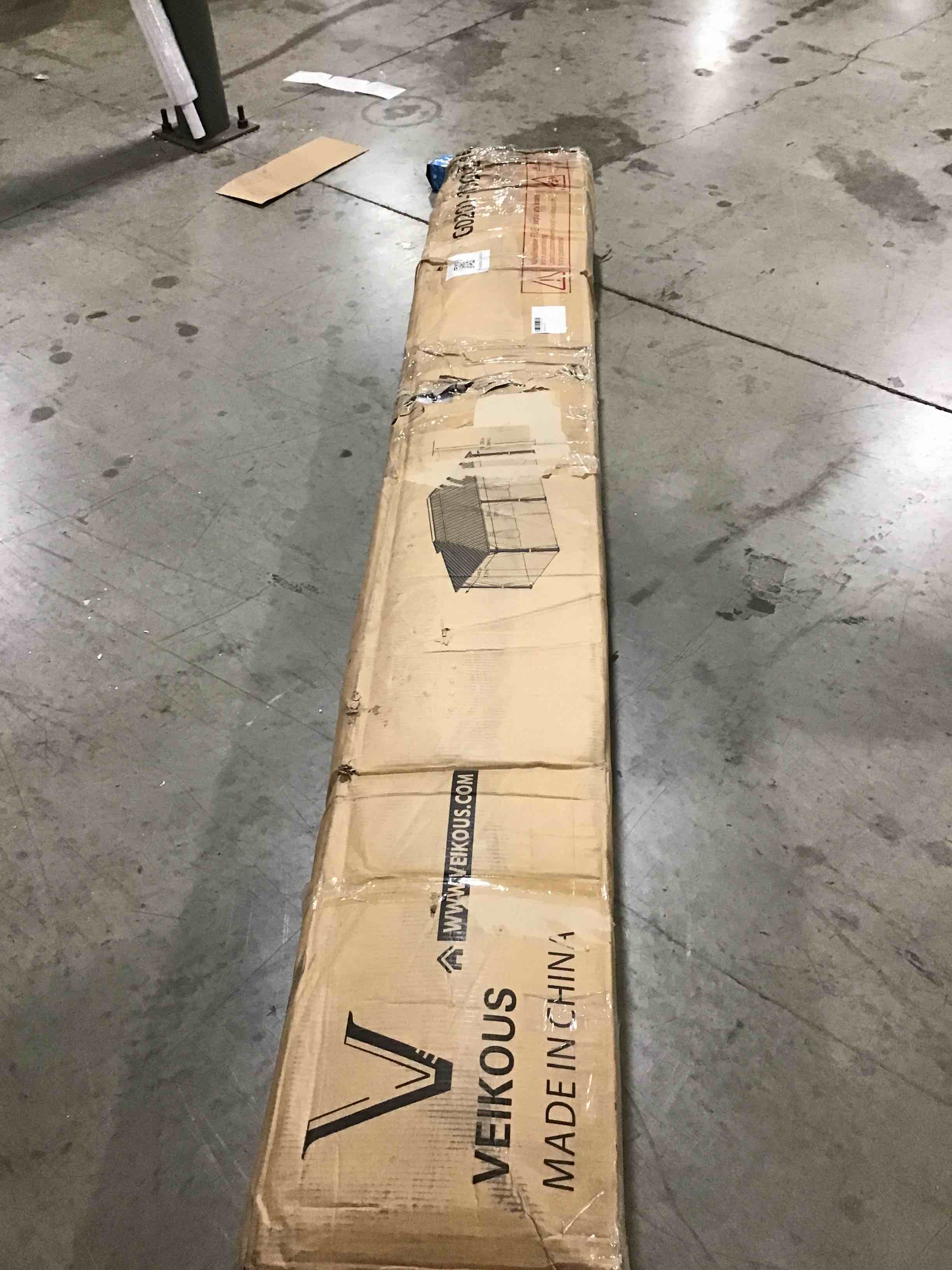 https://s3.amazonaws.com/lotting-images-prod/bidfta/BLU5606205_1700859110076.jpeg