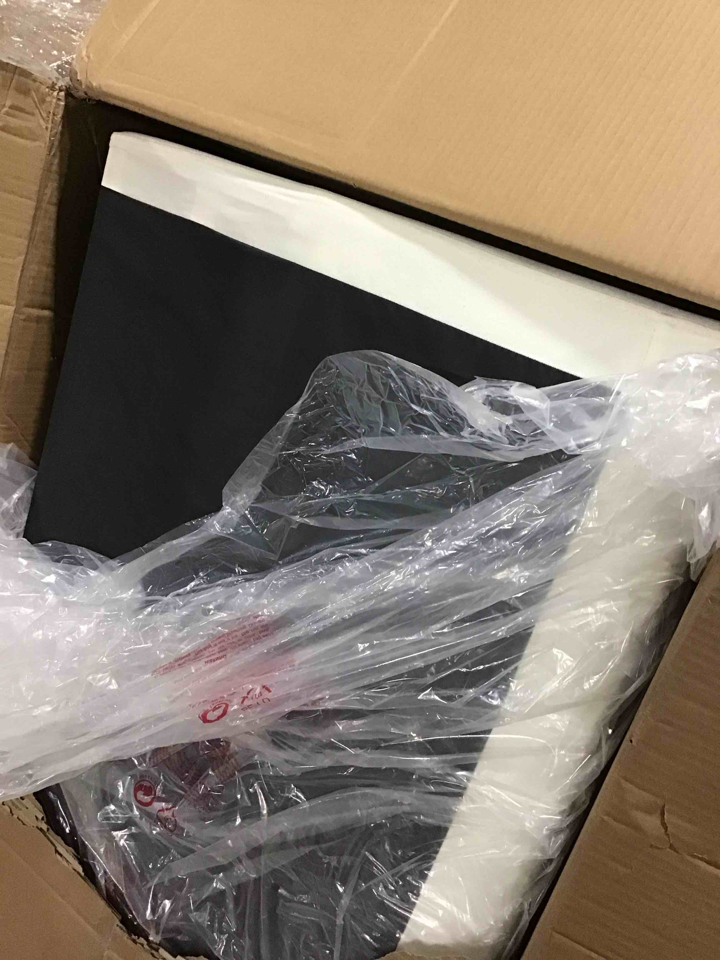 https://s3.amazonaws.com/lotting-images-prod/bidfta/BLU5607375_1702386491418.jpeg