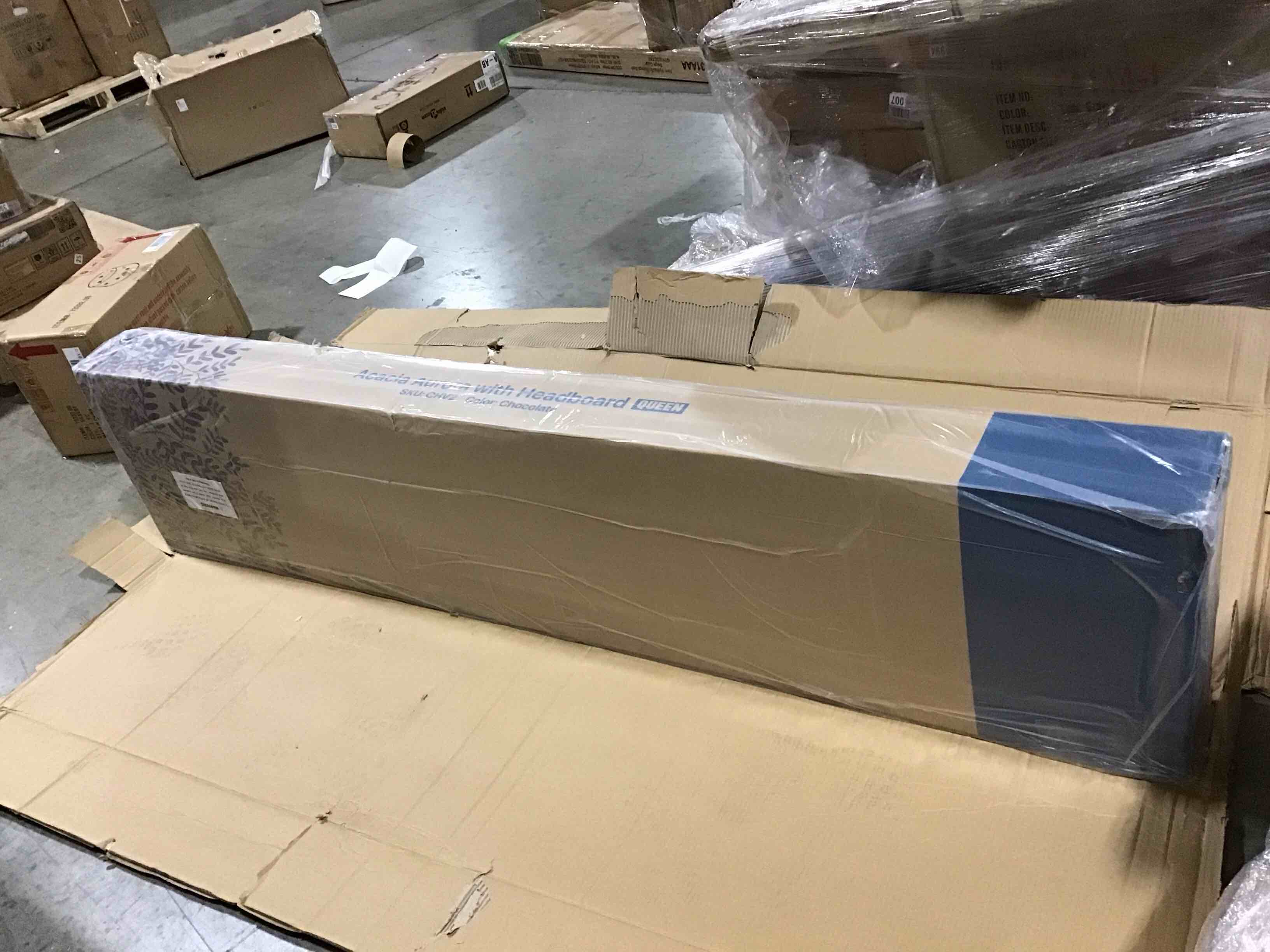 https://s3.amazonaws.com/lotting-images-prod/bidfta/BLU5607380_1702386955491.jpeg