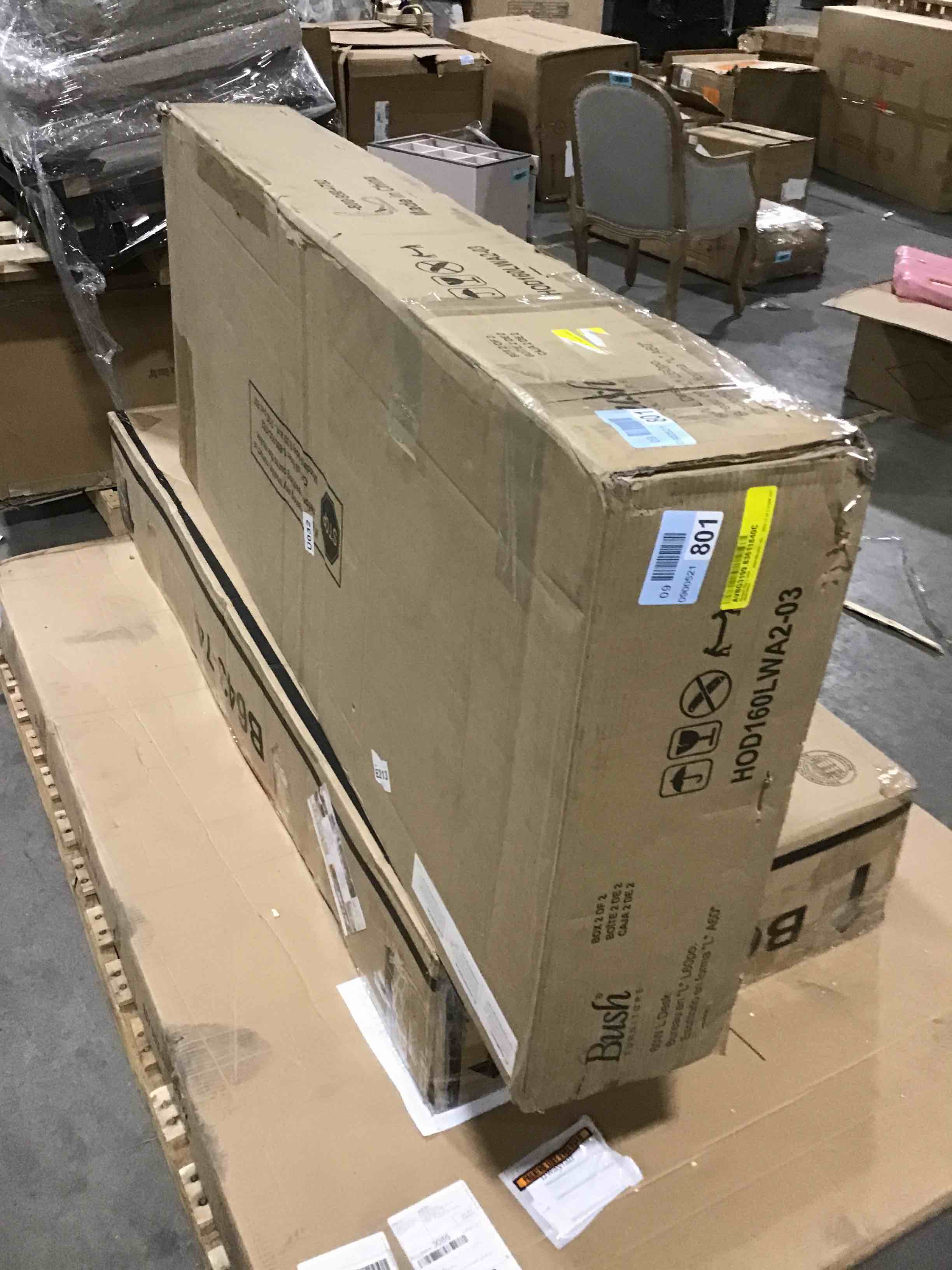 https://s3.amazonaws.com/lotting-images-prod/bidfta/BLU5607590_1700512103140.jpeg