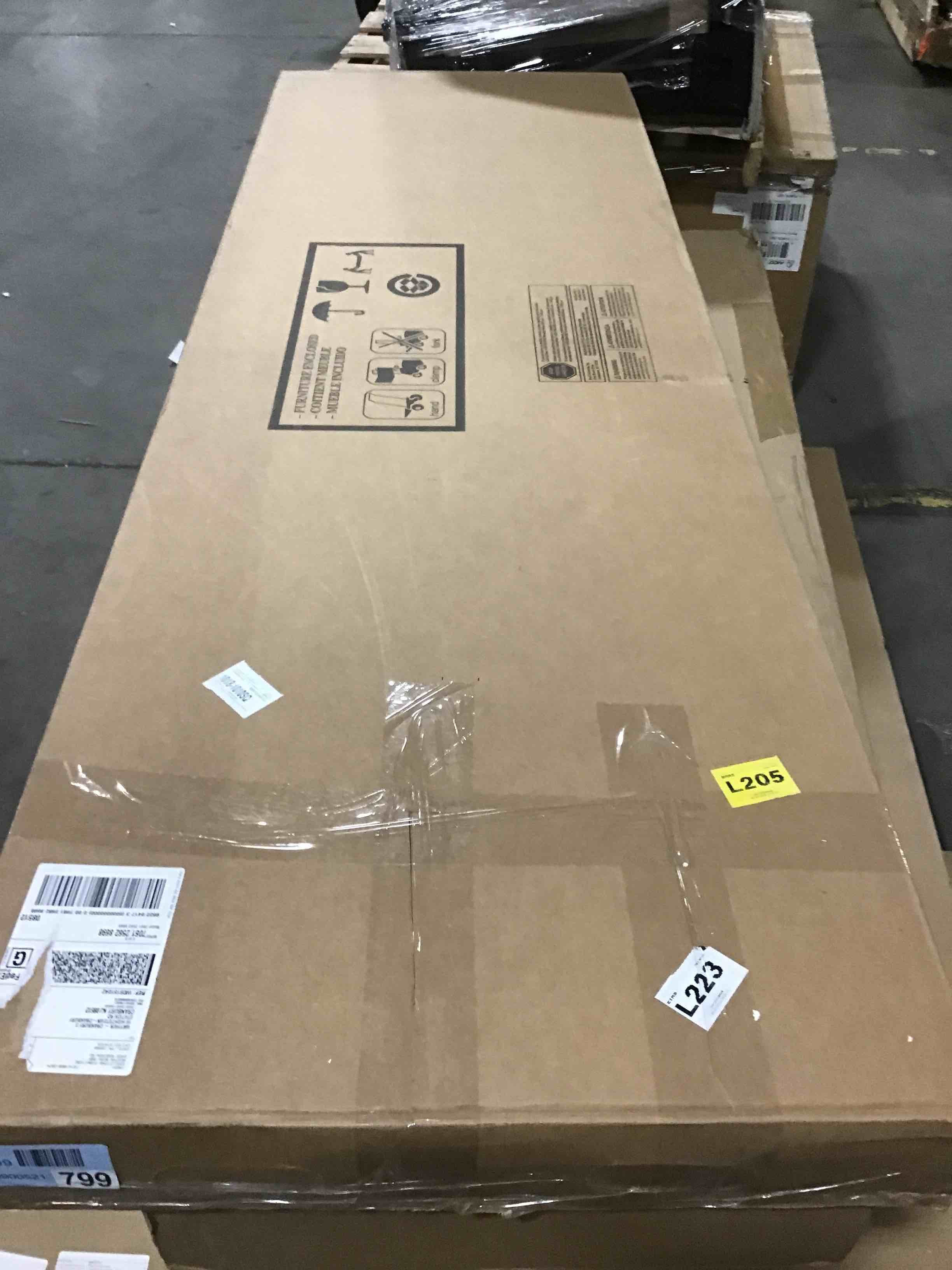 https://s3.amazonaws.com/lotting-images-prod/bidfta/BLU5607592_1700511155397.jpeg
