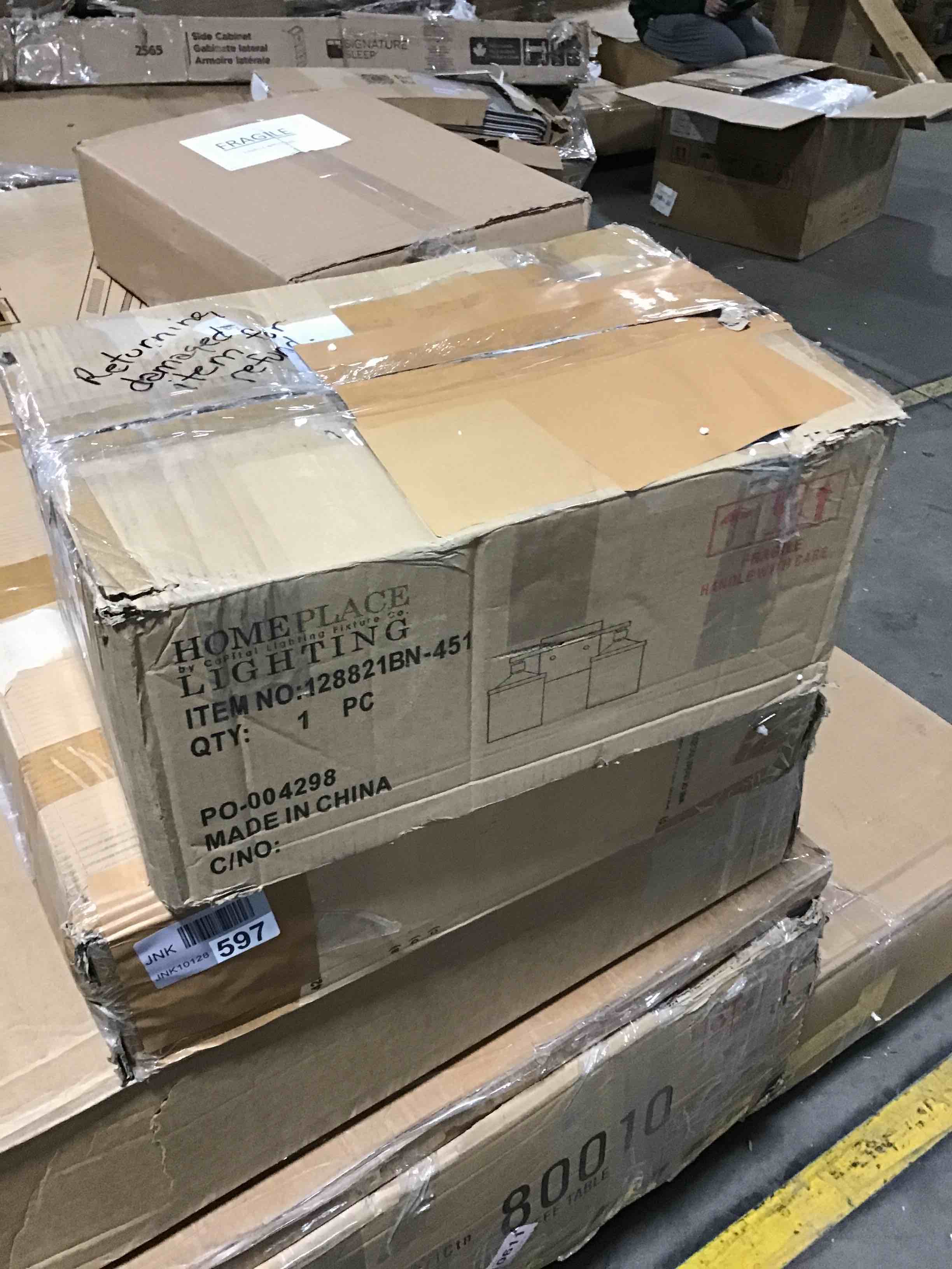 https://s3.amazonaws.com/lotting-images-prod/bidfta/BLU5607759_1700678398273.jpeg