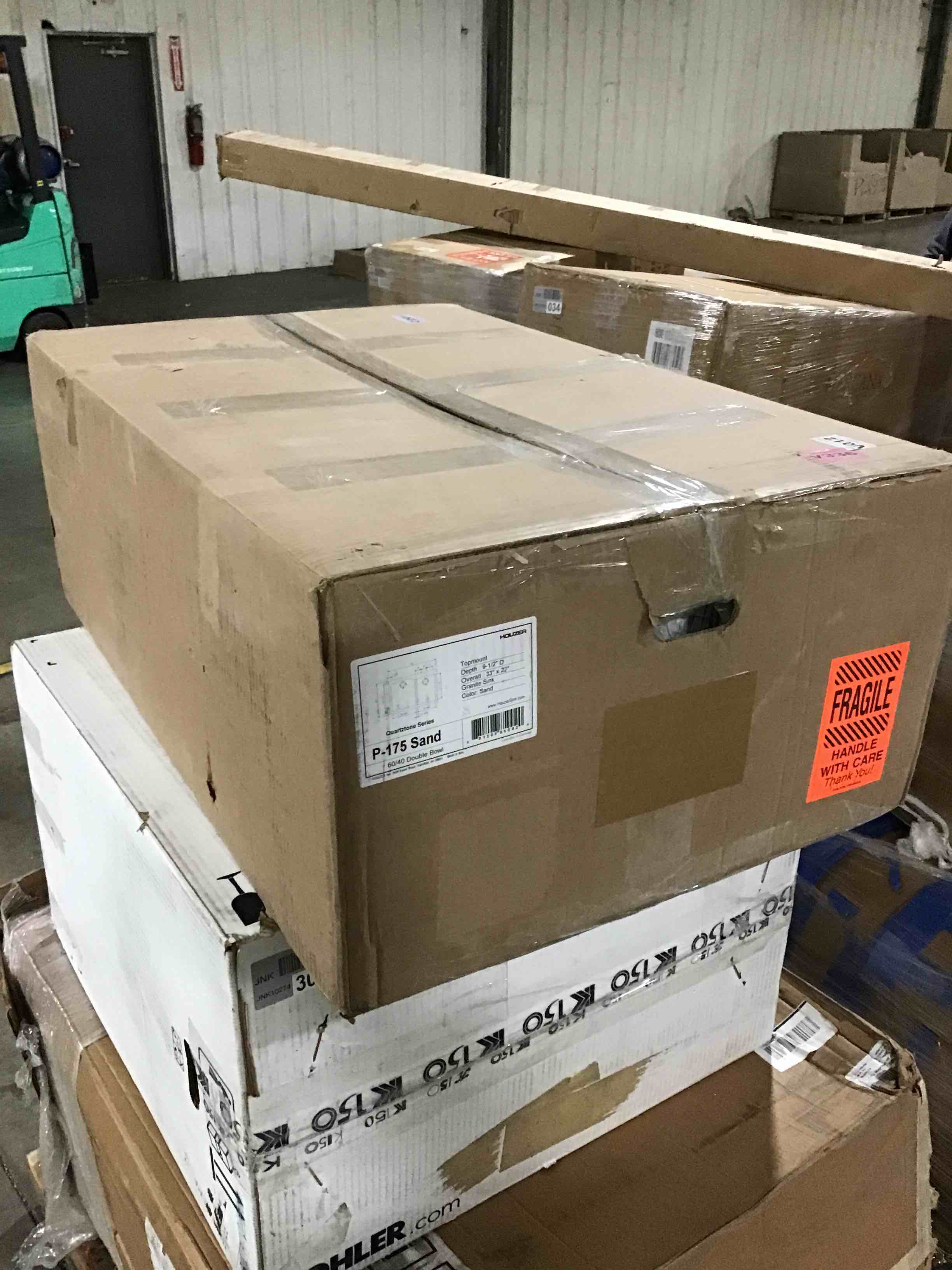https://s3.amazonaws.com/lotting-images-prod/bidfta/BLU5607831_1700835967032.jpeg