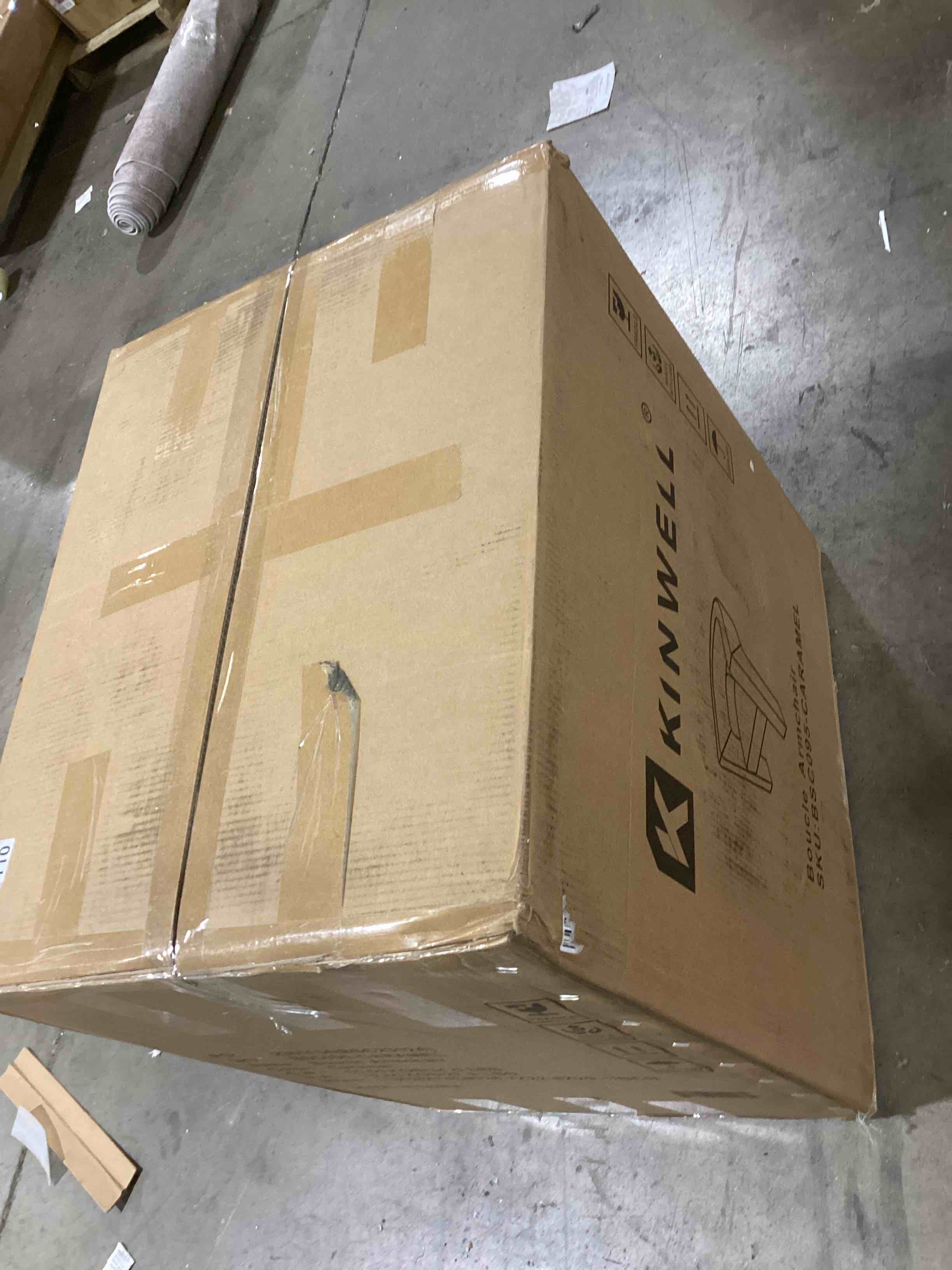 https://s3.amazonaws.com/lotting-images-prod/bidfta/BLU5607906_1701092583566.jpeg
