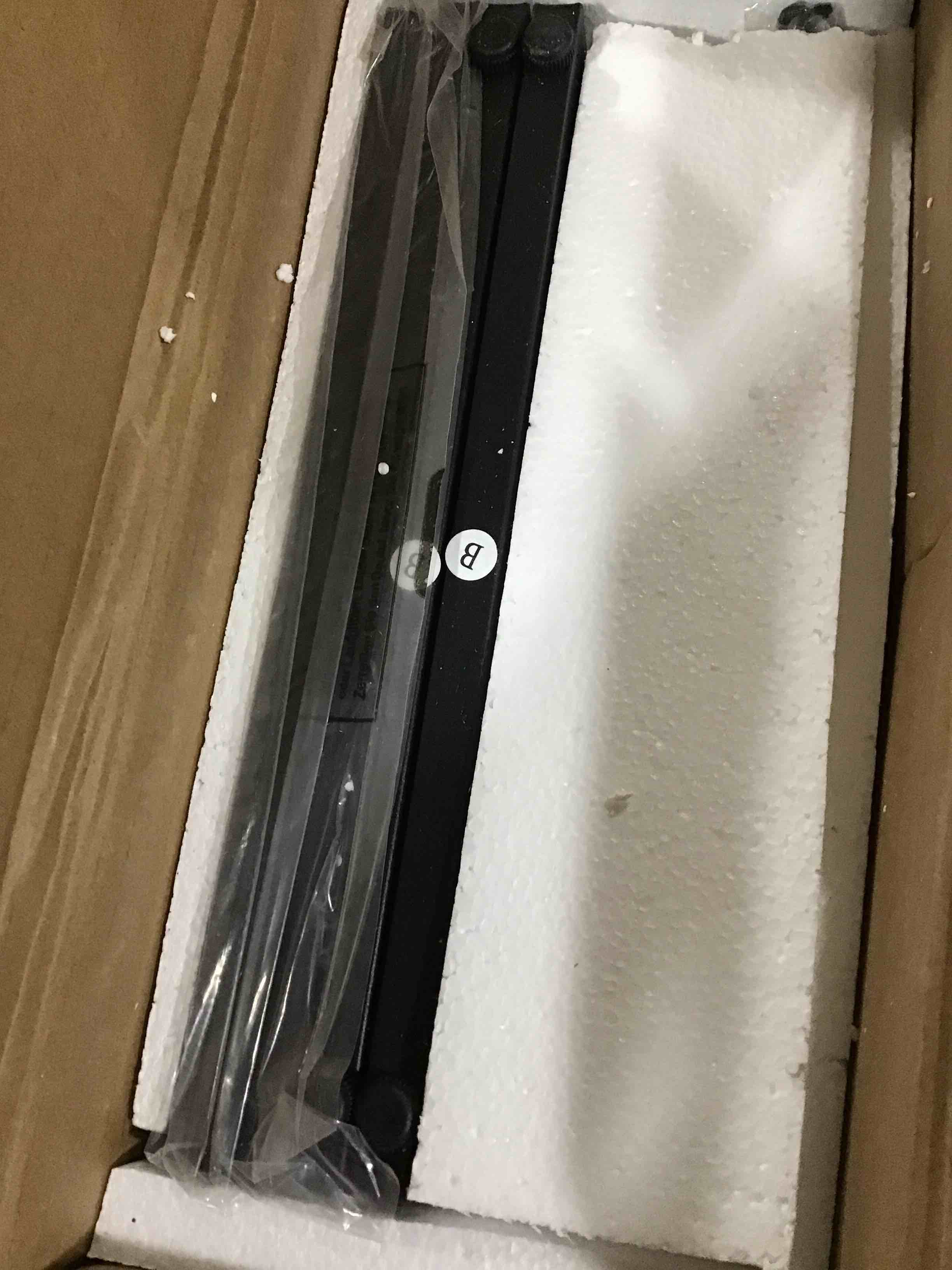 https://s3.amazonaws.com/lotting-images-prod/bidfta/BLU5609971_1702384677809.jpeg