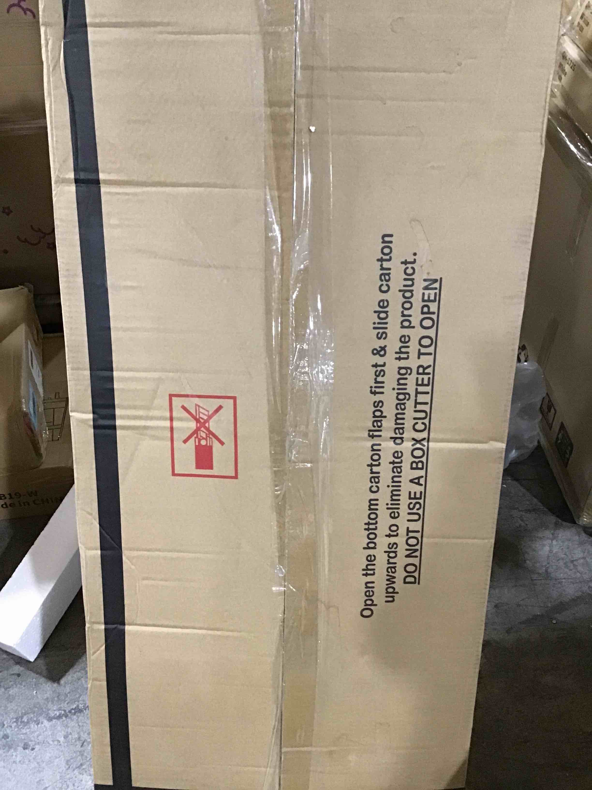 https://s3.amazonaws.com/lotting-images-prod/bidfta/BLU5609973_1702385108480.jpeg
