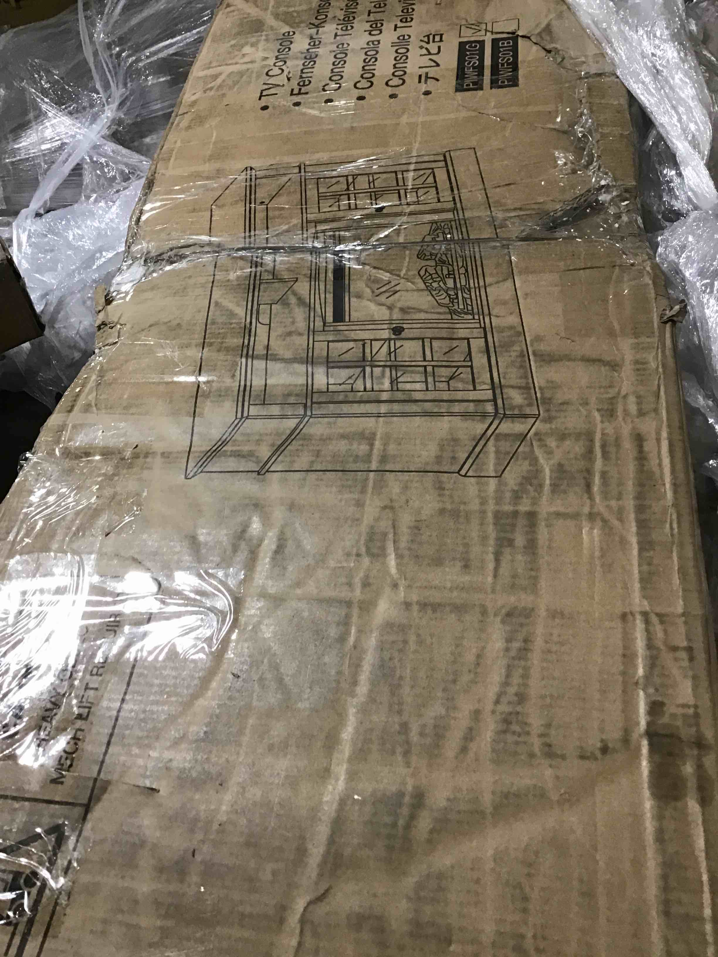 https://s3.amazonaws.com/lotting-images-prod/bidfta/BLU5610231_1702572962452.jpeg
