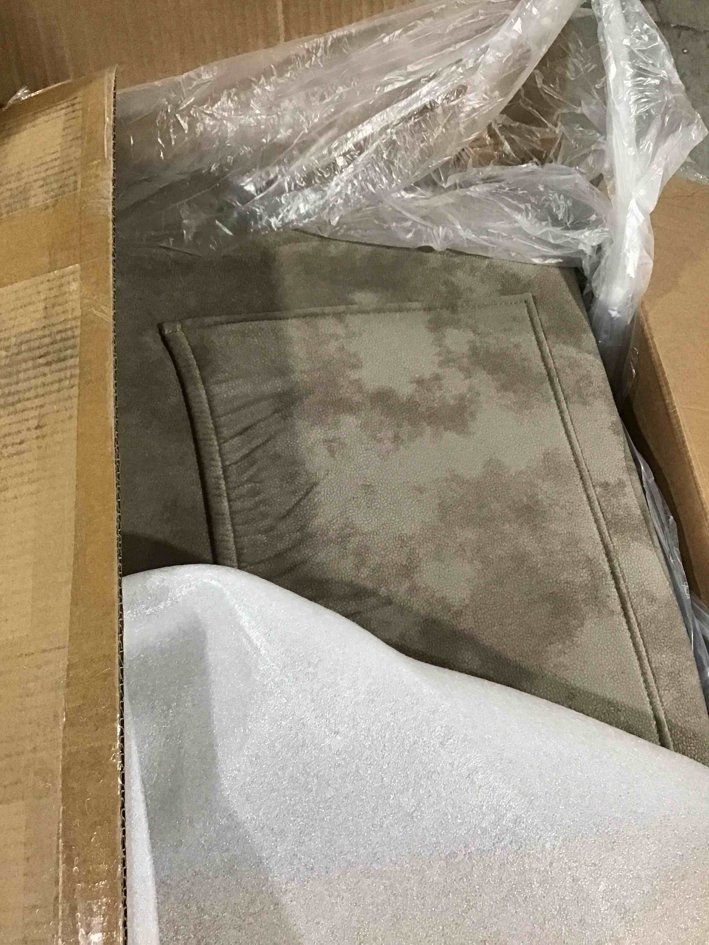 https://s3.amazonaws.com/lotting-images-prod/bidfta/BLU5614495_1697564895867.jpeg